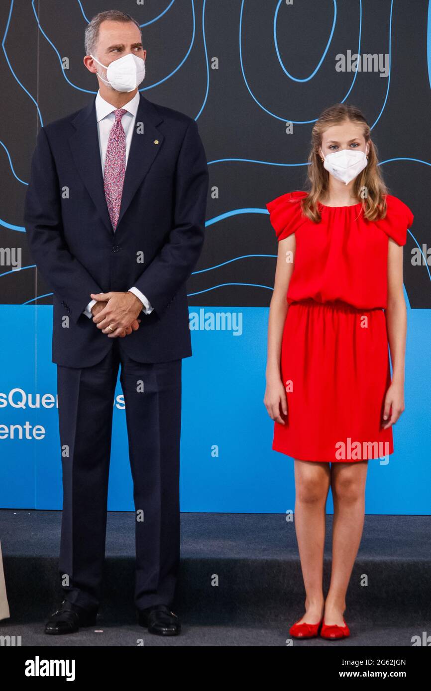 Barcelone, Espagne. 1er juillet 2021. Le roi Felipe V d'Espagne et sa fille princesse Leonor assistent aux Girona Princess Awards 2020 et 2021 qui se sont tenus à Barcelone, Espagne, le 01 juillet 2021. Photo par Archie Andrews/ABACAPRESS.COM crédit: Abaca Press/Alay Live News Banque D'Images