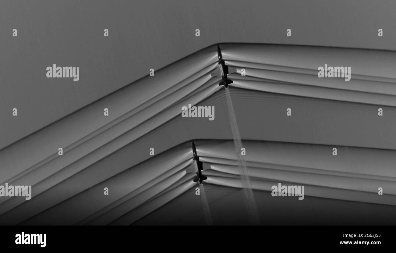 EDWARDS AFB, Etats-Unis - 18 décembre 2018 - image composite des données (contour) de Schlieren (BOS) avec des images tronquées du T-38 pendant Banque D'Images