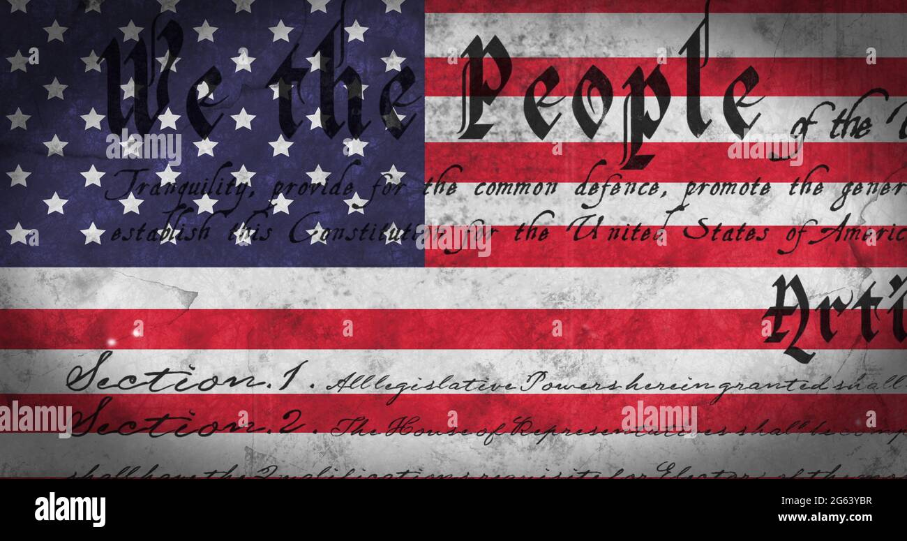 Image des paroles de la Constitution américaine sur le drapeau américain sur fond blanc Banque D'Images