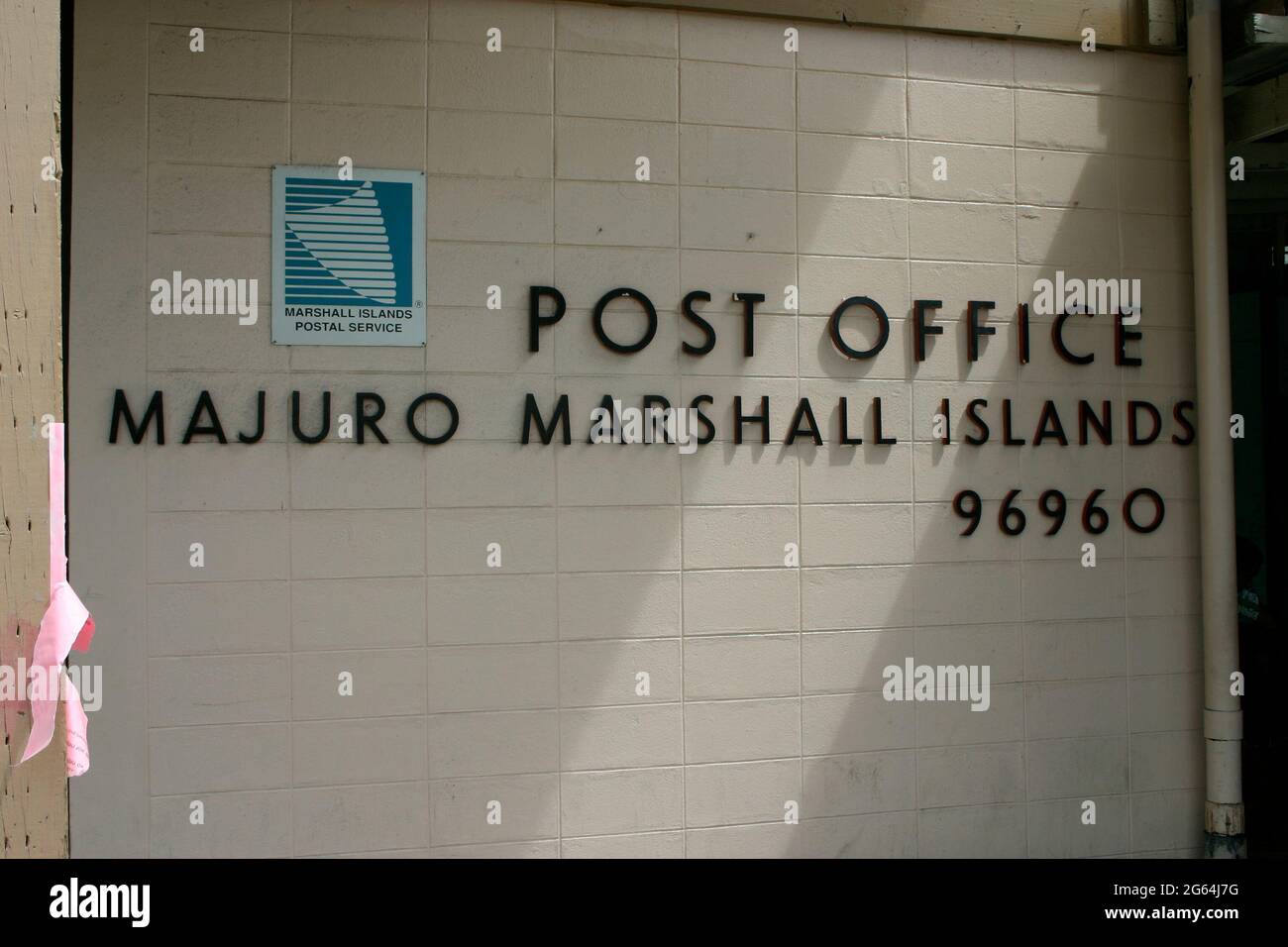 Majuro, Îles Marshall - gros plan du panneau du bureau de poste Banque D'Images