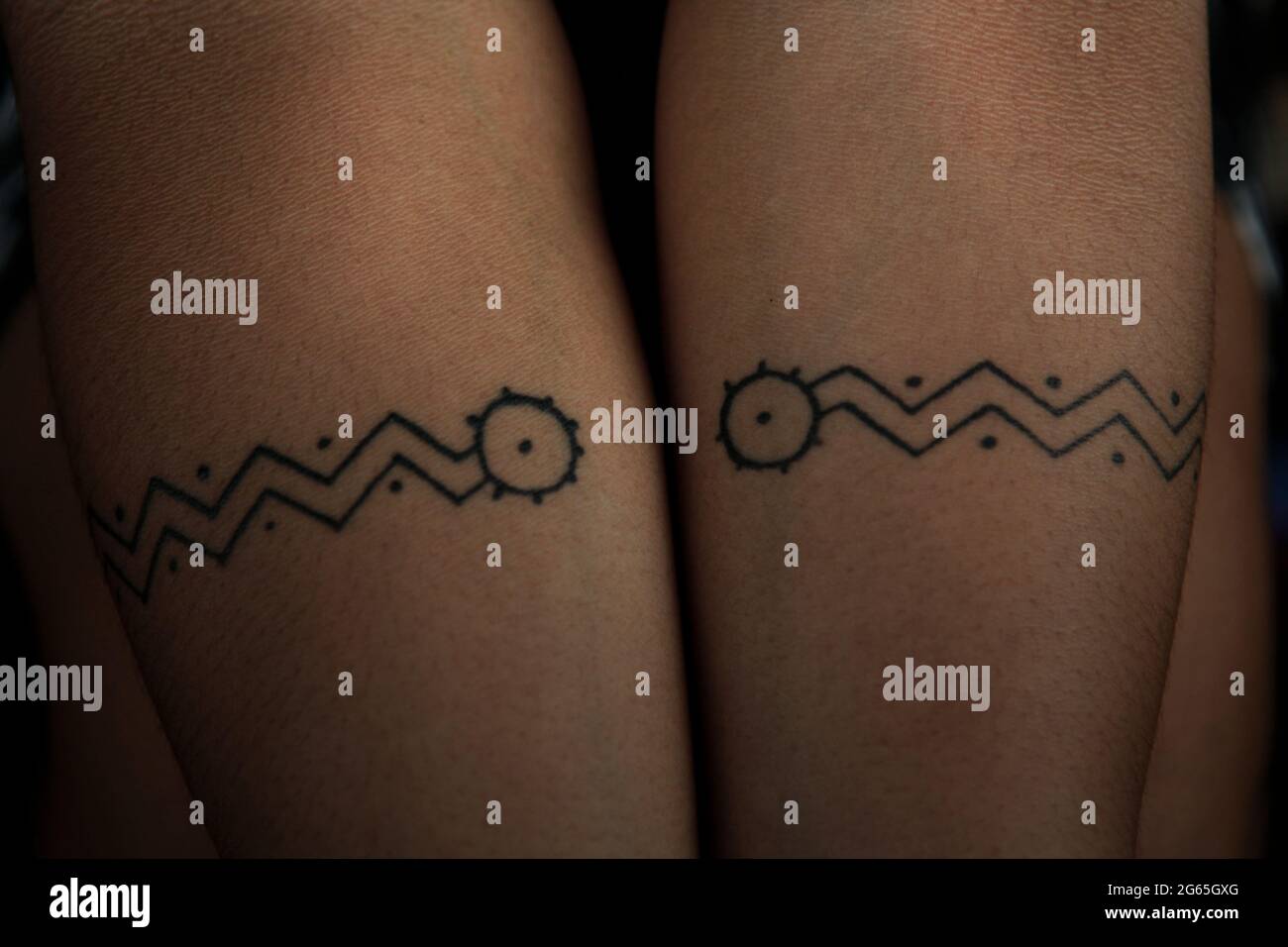 Tatouage D Arts Banque D Image Et Photos Alamy Tatouage D Arts Banque D Image Et Photos Alamy
