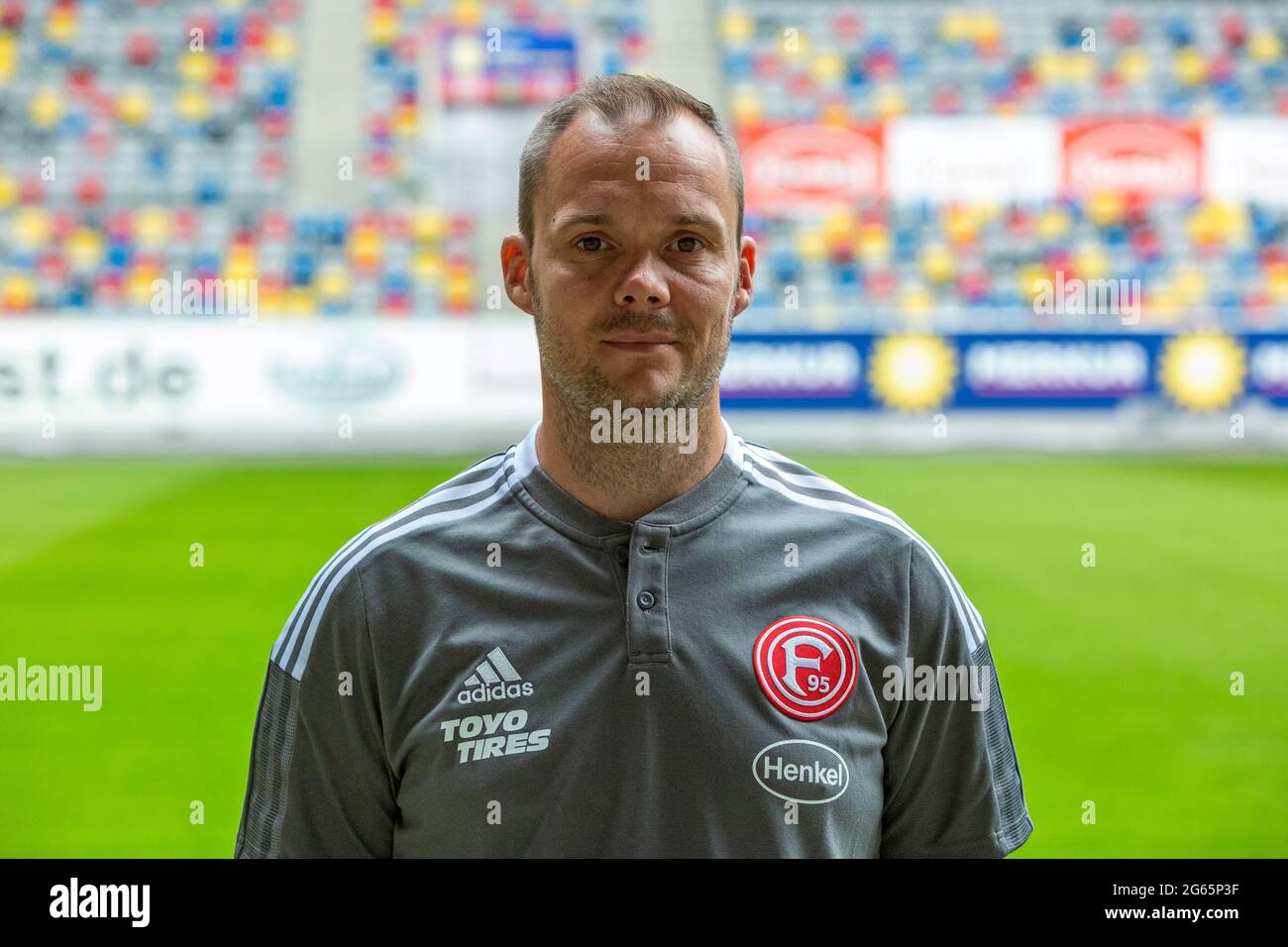 football, 2. Bundesliga, 2021/2022, Fortuna Duesseldorf, Merkur Spiel Arena, Media Day, Présentation de l'équipe pour la nouvelle saison de jeu, photo de presse, physiothérapeute Thomas Gucek Banque D'Images