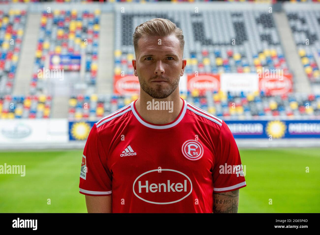 football, 2. Bundesliga, 2021/2022, Fortuna Duesseldorf, Merkur Spiel Arena, Media Day, Présentation de l'équipe pour la nouvelle saison de jeu, photo de presse, Andre Hoffmann Banque D'Images