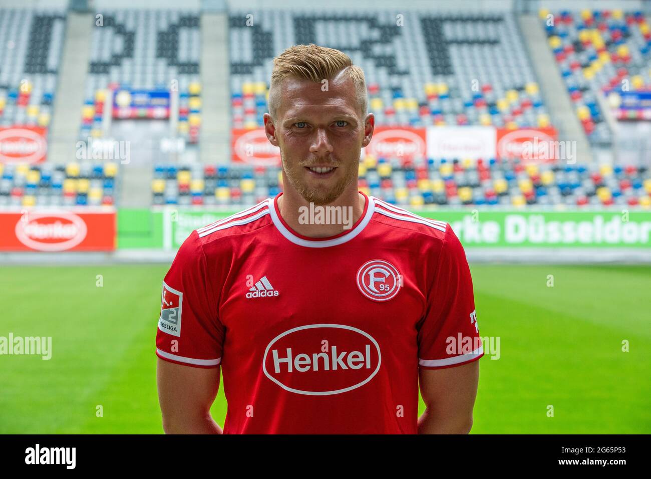 football, 2. Bundesliga, 2021/2022, Fortuna Duesseldorf, Merkur Spiel Arena, Media Day, Présentation de l'équipe pour la nouvelle saison de match, photo de presse, Rouwen Hennings Banque D'Images