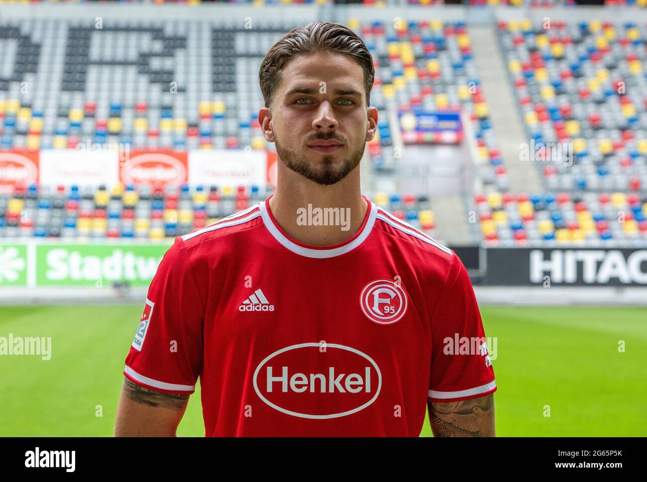 football, 2. Bundesliga, 2021/2022, Fortuna Duesseldorf, Merkur Spiel Arena, Media Day, Présentation de l'équipe pour la nouvelle saison de jeu, photo de presse, Lex Tyger Lobinger Banque D'Images