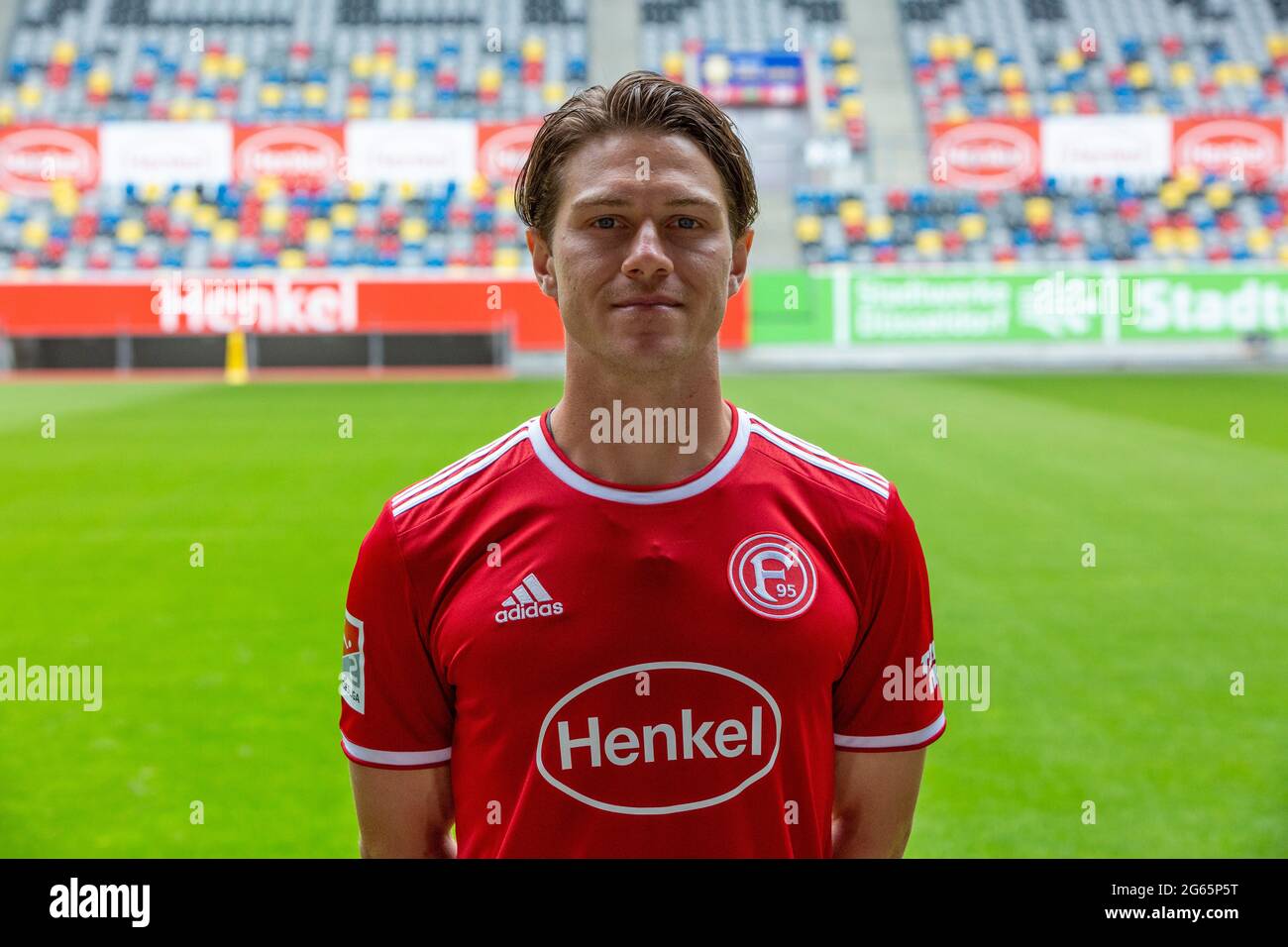 football, 2. Bundesliga, 2021/2022, Fortuna Duesseldorf, Merkur Spiel Arena, Media Day, Présentation de l'équipe pour la nouvelle saison de jeu, photo de presse, Leonardo Koutris Banque D'Images