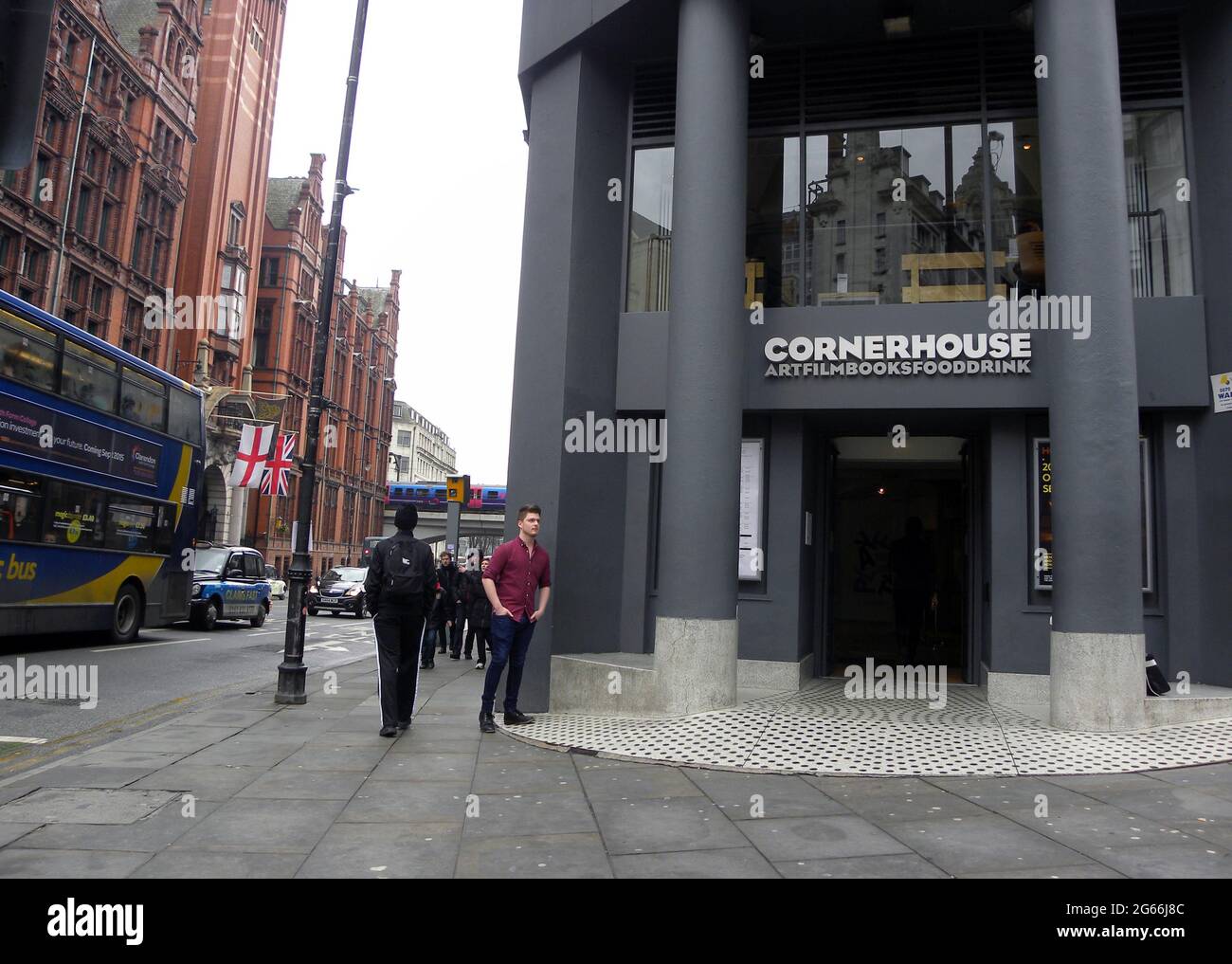 MANCHESTER. GRAND MANCHESTER. ANGLETERRE.16-02-15. L'ancien centre artistique de Cornerhouse sur Oxford Road dans le centre-ville. Banque D'Images