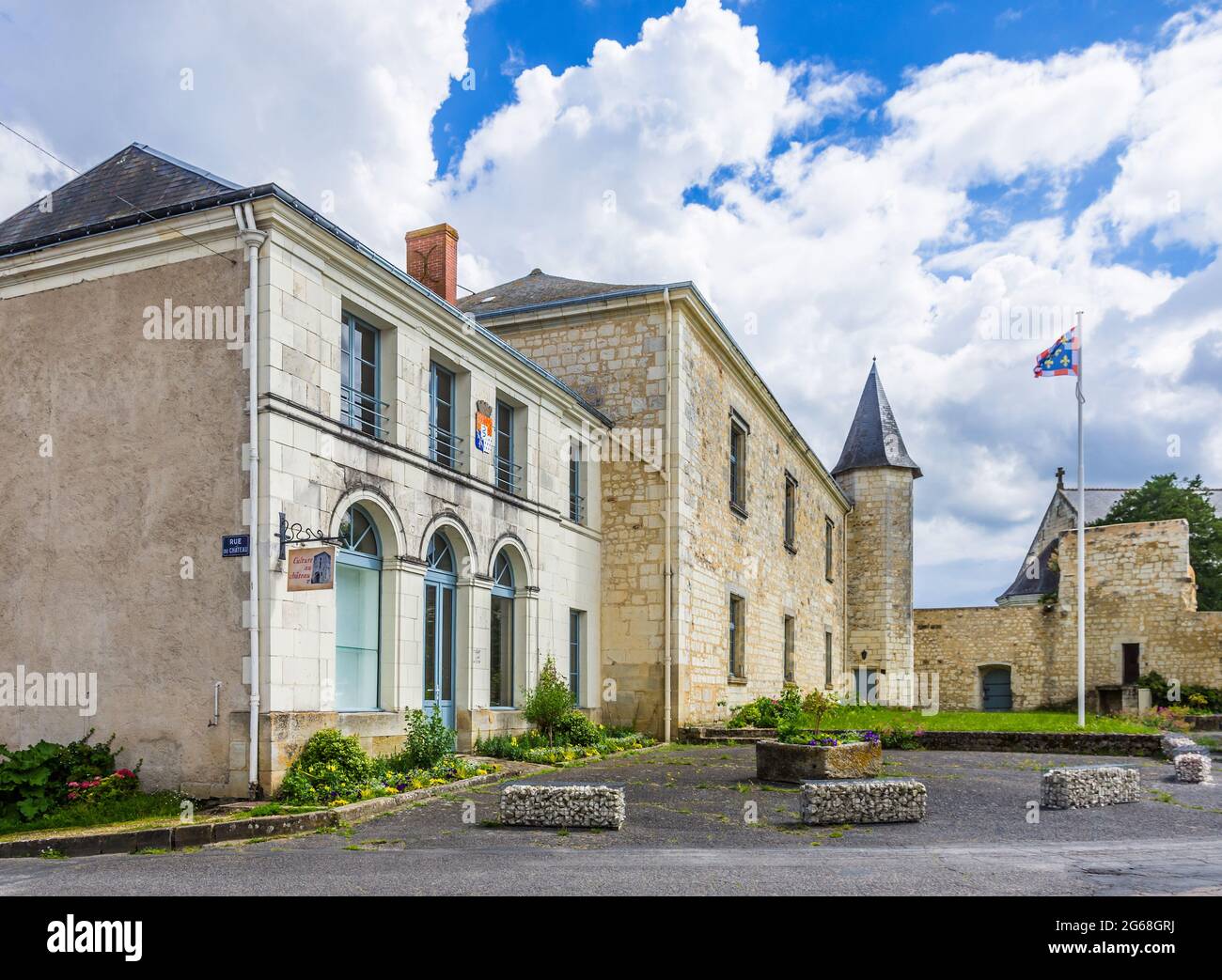 Vestiges restaurés de l'ancien château fortifié de Sainte-Maure-de-Touraine, Indre-et-Loire (37), France. Banque D'Images