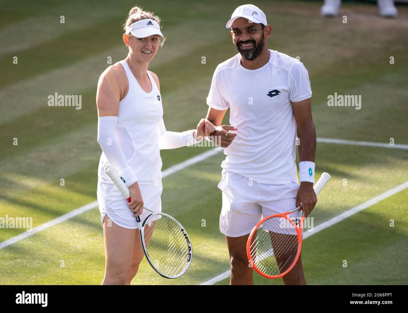 Samantha Murray Sharan et Divij Sharan lors de leur match contre Raven  Klaasen et Darija Jurak lors du deuxième tour des doubles mixtes le sixième  jour de Wimbledon au All England Lawn