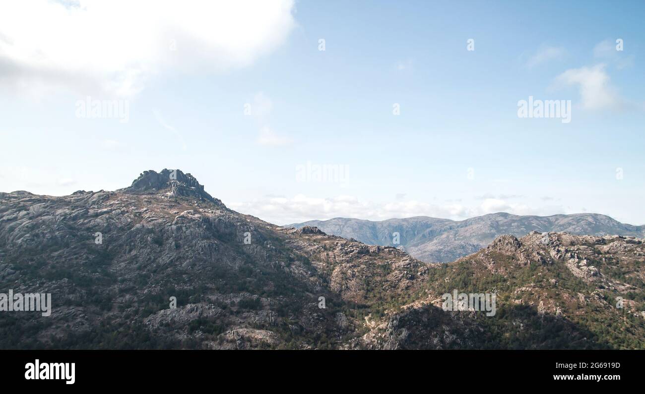 Paysage de montagne dans le parc national de Peneda Geres, Portugal Banque D'Images