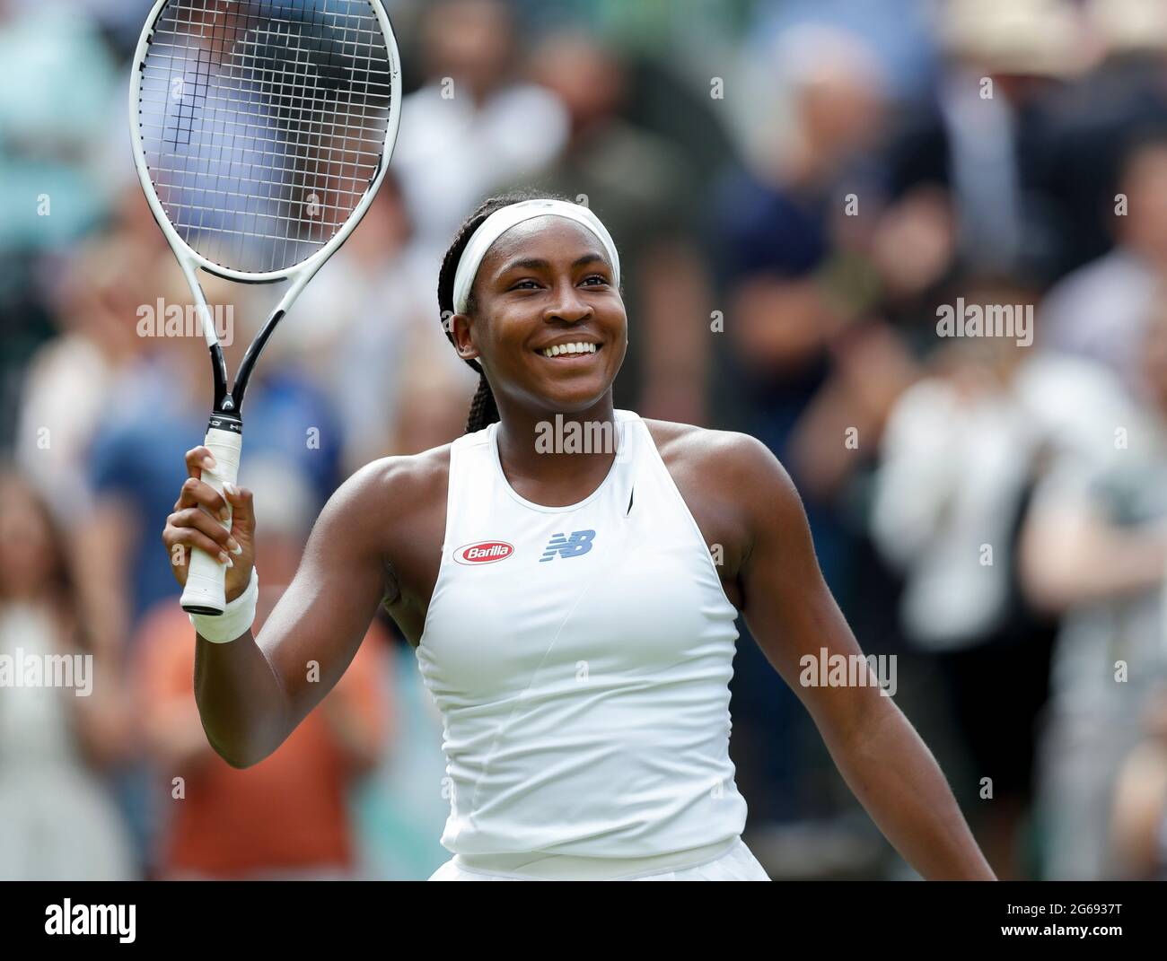 Londres, Grande-Bretagne. 3 juillet 2021. Coco Gauff des États-Unis célèbre après le troisième tour de match féminin contre Kaja Juvan de Slovénie au championnat de tennis de Wimbledon à Londres, en Grande-Bretagne, le 3 juillet 2021. Credit: Han Yan/Xinhua/Alay Live News Banque D'Images