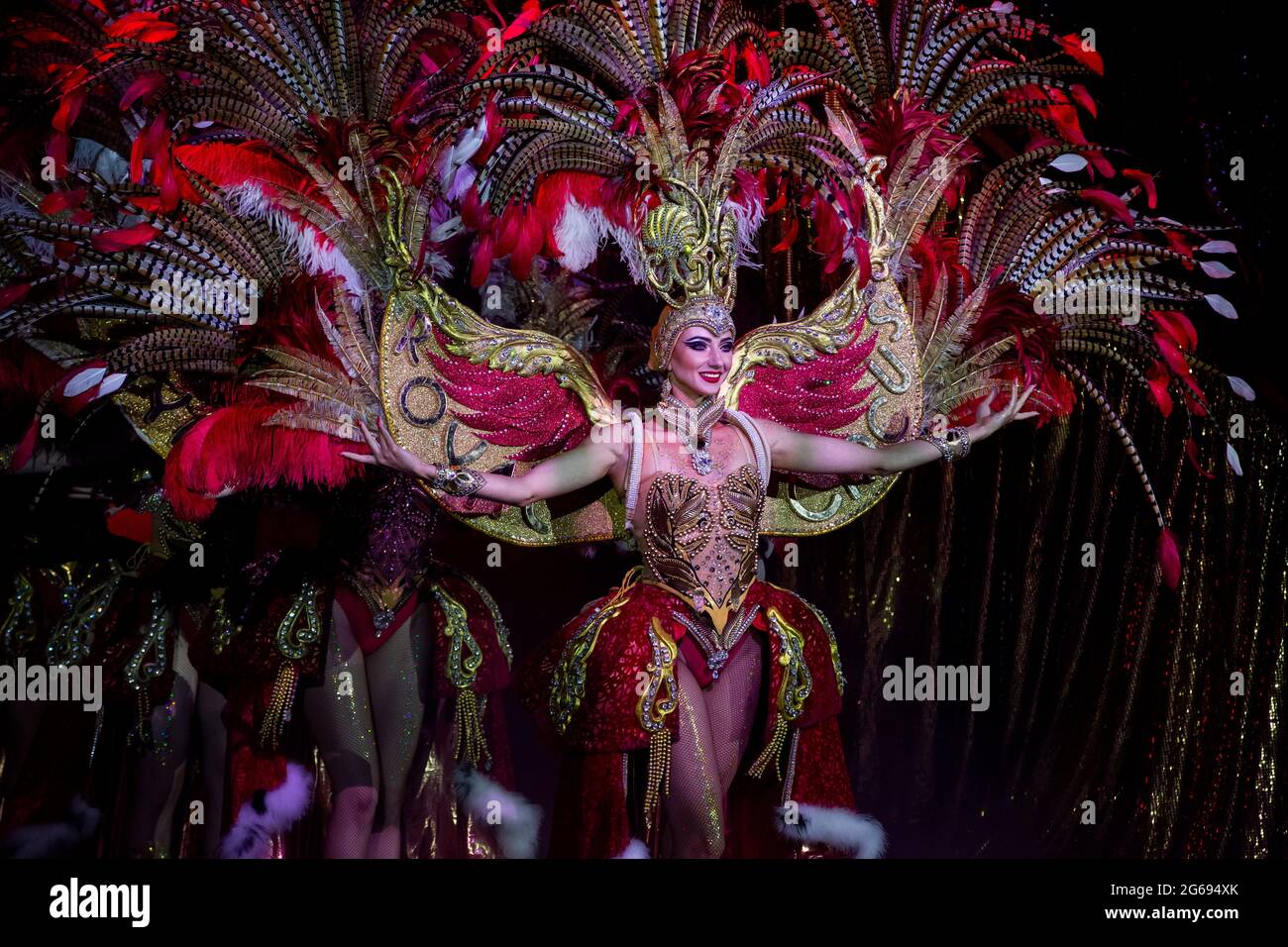 Ryazan, Russie. 4 juillet, 2021 artistes de cirque se produisent pendant le spectacle du Cirque Royal produit par Gia Distrezze au cirque d'État de Ryazan dans la ville de Ryazan, en Russie Banque D'Images