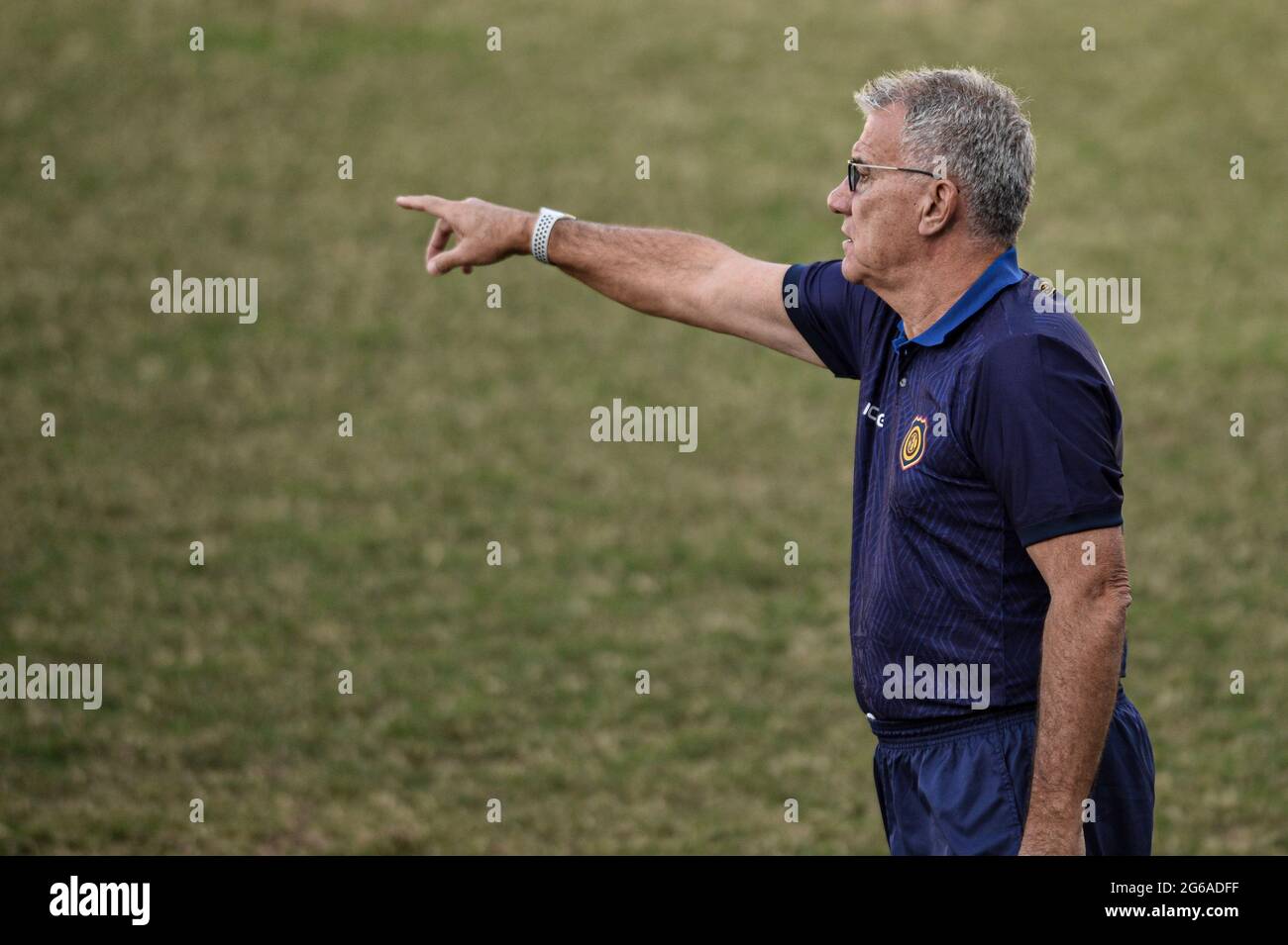 Rio de Janeiro, Brésil. 04e juillet 2021. Entraîneur Alfredo Sampaio lors d'un match entre Madureira x Bangu, valable pour le championnat brésilien série D 2021, tenu au stade Anieto Moscoso, Rio de Janeiro/RJ, ce dimanche (4ème). Credit: Nayra Halm/FotoArena/Alay Live News Banque D'Images