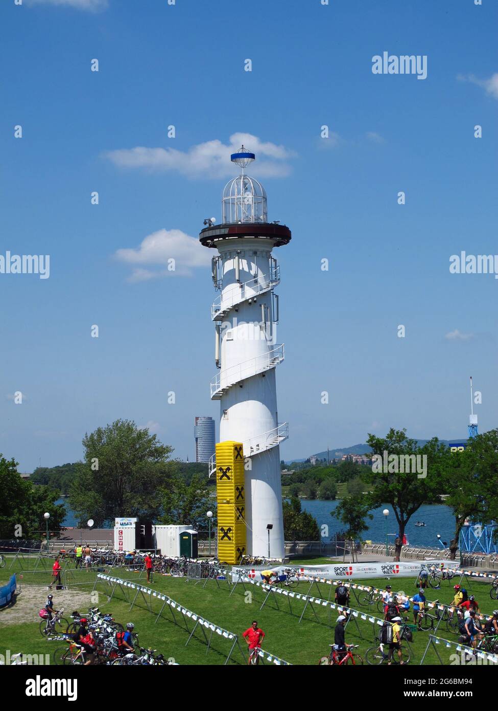 Le phare sur le Danube à Vienne, Autriche Banque D'Images