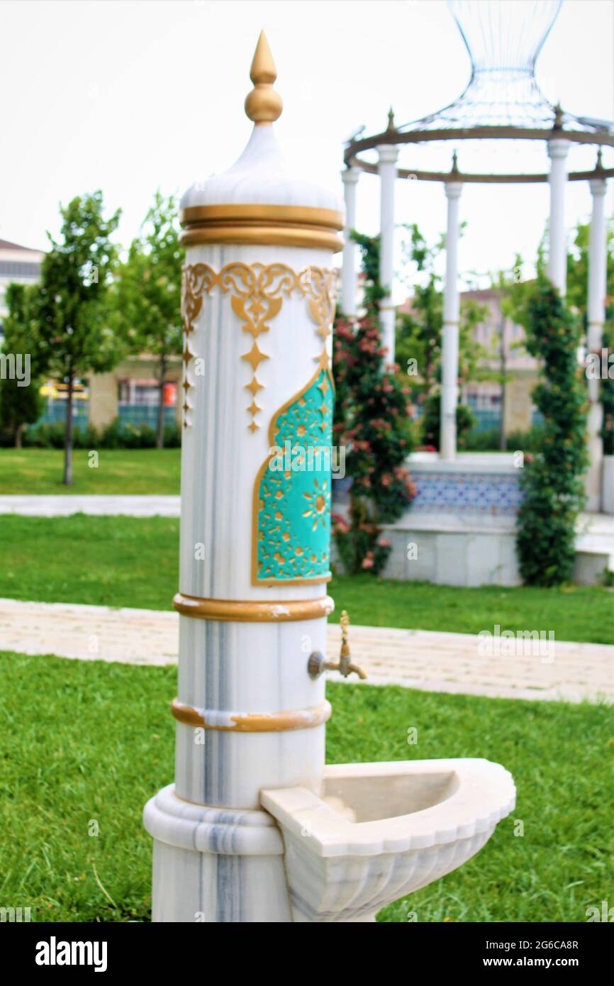 authentique pouf fontaine de rue Banque D'Images