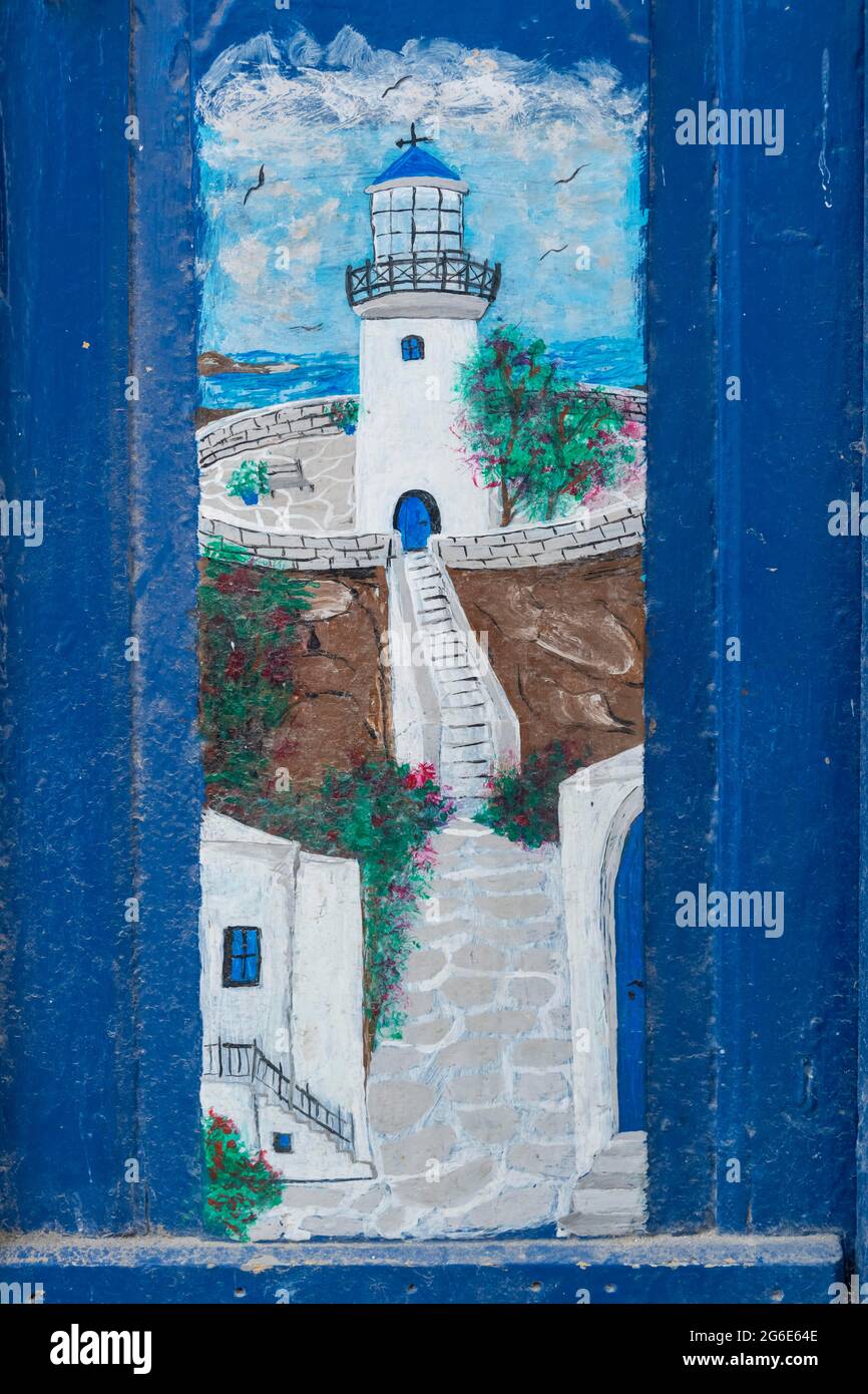 Peinture sur un mur de maison, motif grec avec mer et phare Banque D'Images