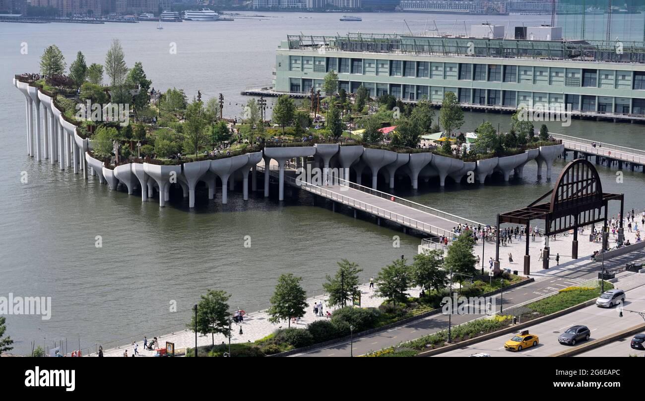 Little Island Pier Park, Hudson River Park, New York Banque D'Images