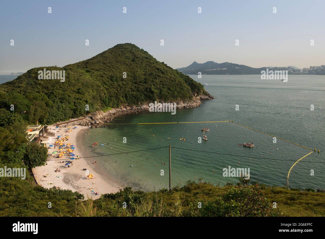 HAP Mun Bay sur Sharp Island, une plage populaire accessible par un voyage de malbouffe depuis le front de mer de Sai Kung, New Territories, Hong Kong Banque D'Images