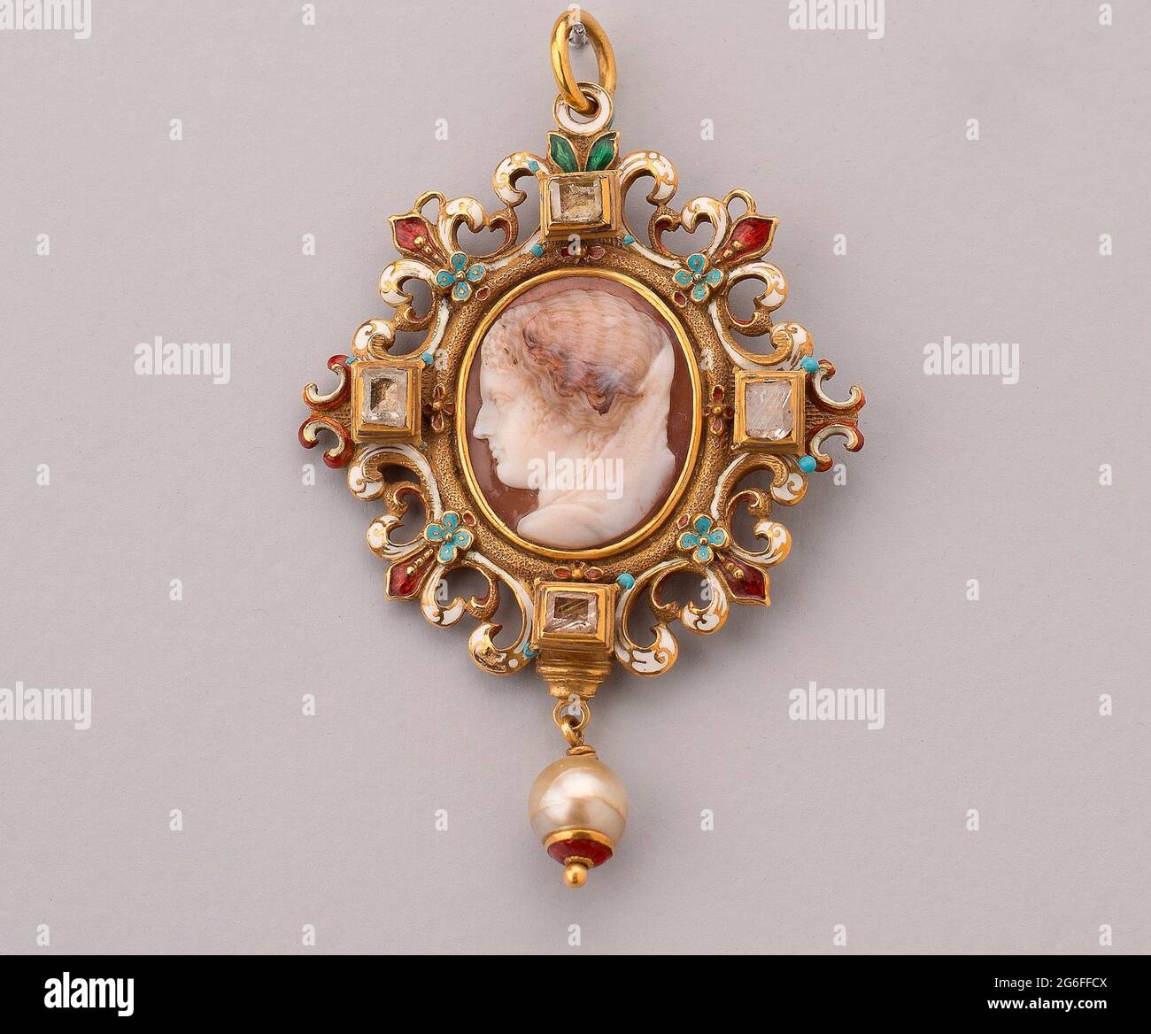 Agate cameo Banque de photographies et d'images à haute résolution - Alamy