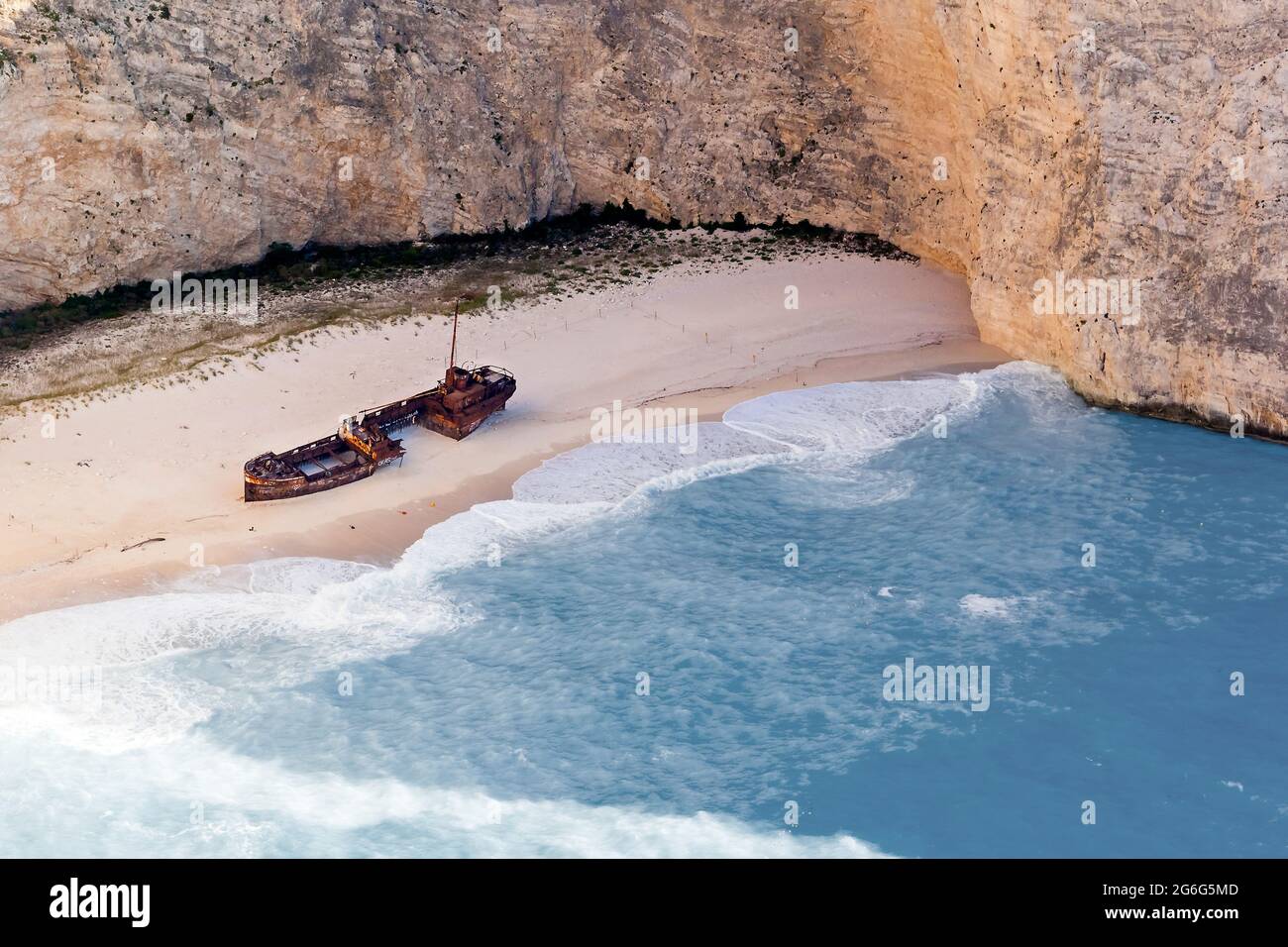 Épave de la baie de Navagio dans la mer Ionienne, Grèce, Zakynthos Banque D'Images