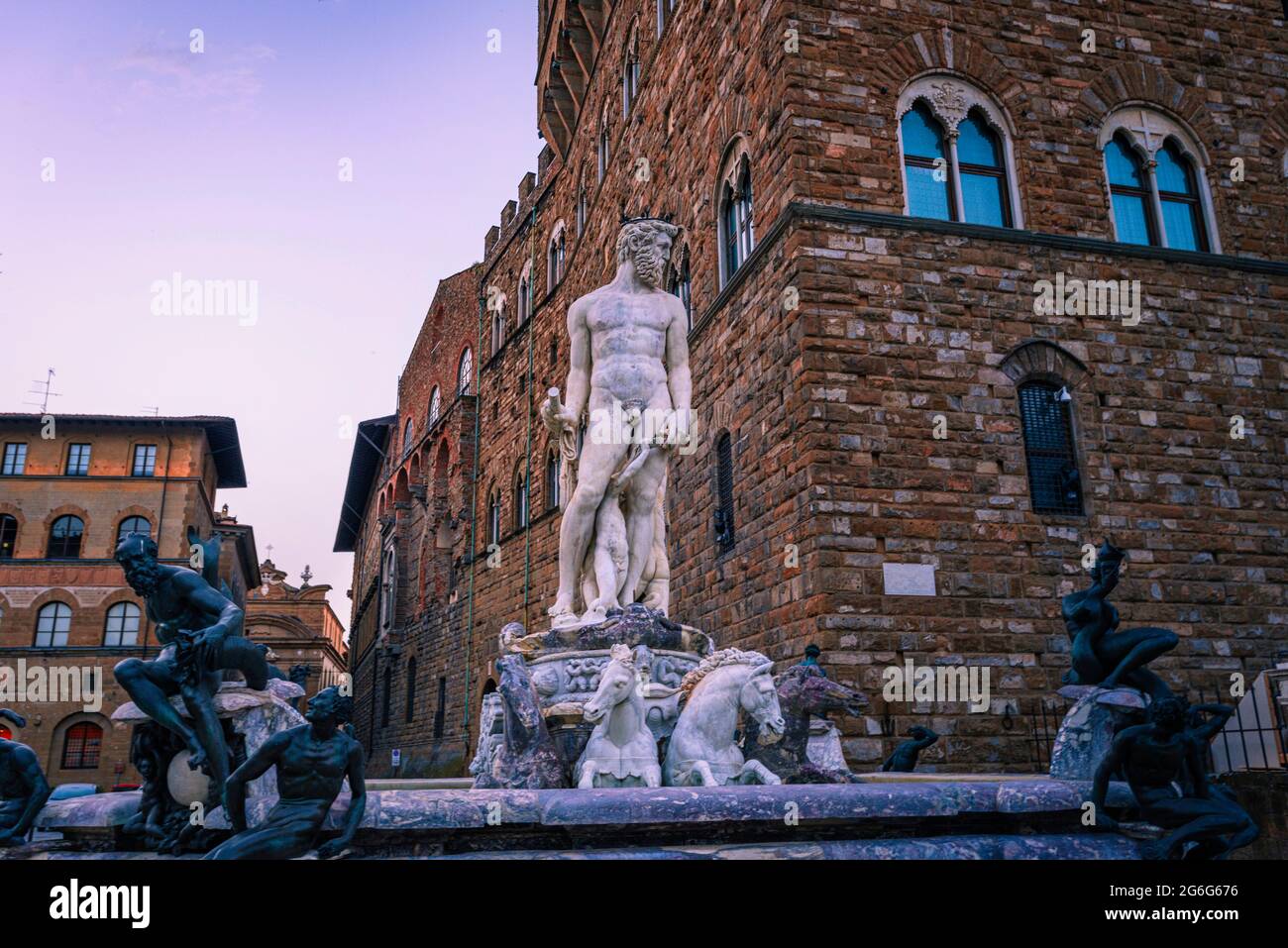 Sculpture Renaissance de Neptune. Michel-Ange, Fontaine de Neptune par Bartolomeo Ammannati au Palazzo Vecchio. Florence, Italie. Banque D'Images