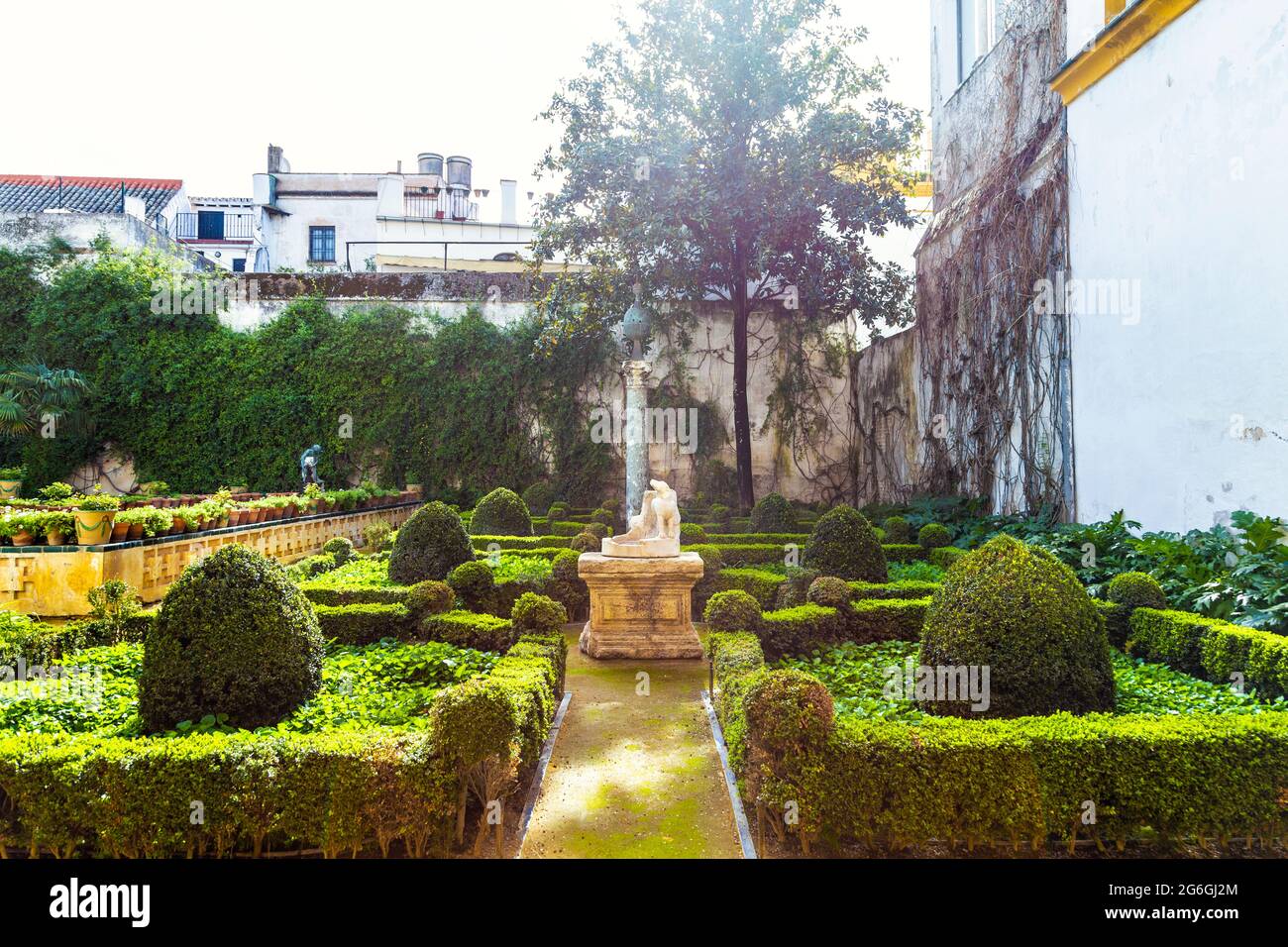 Jardin à la Casa de Pilatos (maison de Pilate), Séville, Andalousie, Espagne Banque D'Images