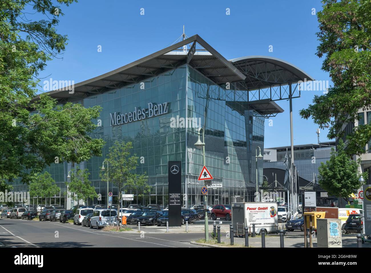 Mercedes-Welt, Salzufer, Charlottenburg, Berlin, Allemagne Banque D'Images