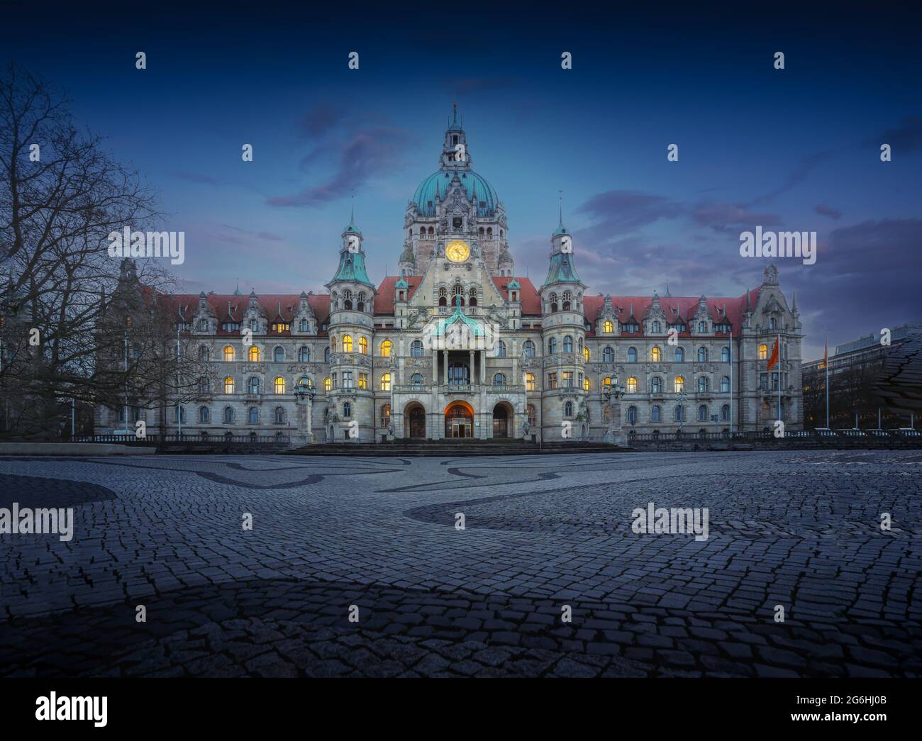 Nouvel hôtel de ville de Hanovre la nuit - Hanovre, Allemagne Banque D'Images