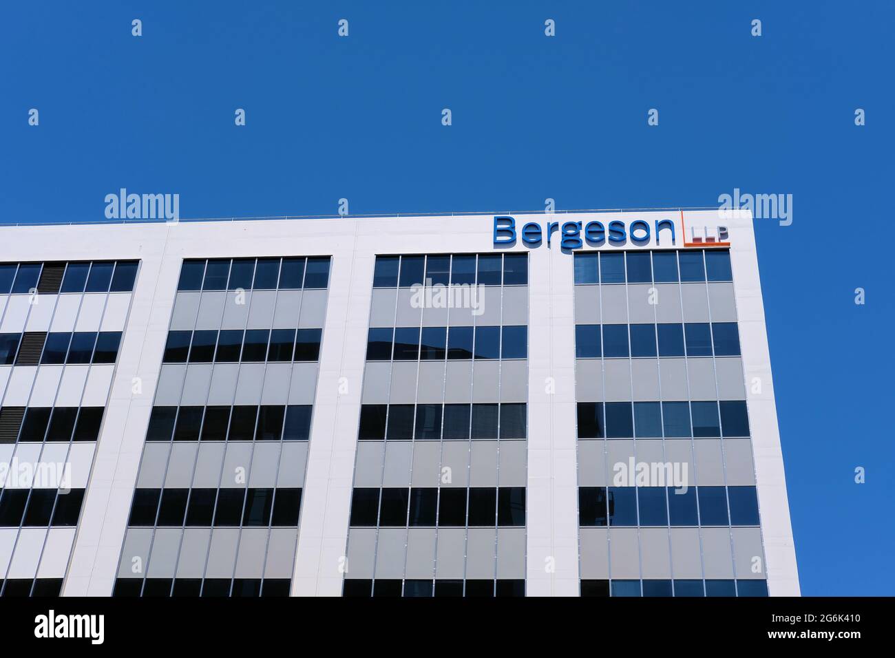 Vue extérieure de Bergeson LLP dans le centre-ville de San Jose, Californie; un cabinet d'avocats en contentieux d'affaires de la Silicon Valley fondé en 1990. Banque D'Images
