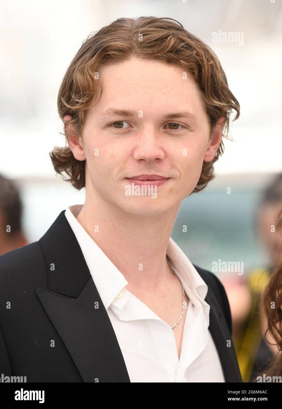 Cannes, France, 7 juillet 2021 Jack Kilmer au photocall de Val, qui s'est tenu au Palais des Festivals. Partie du 74e Festival de Cannes. Crédit : Doug Peters/EMPICS/Alamy Live News Banque D'Images