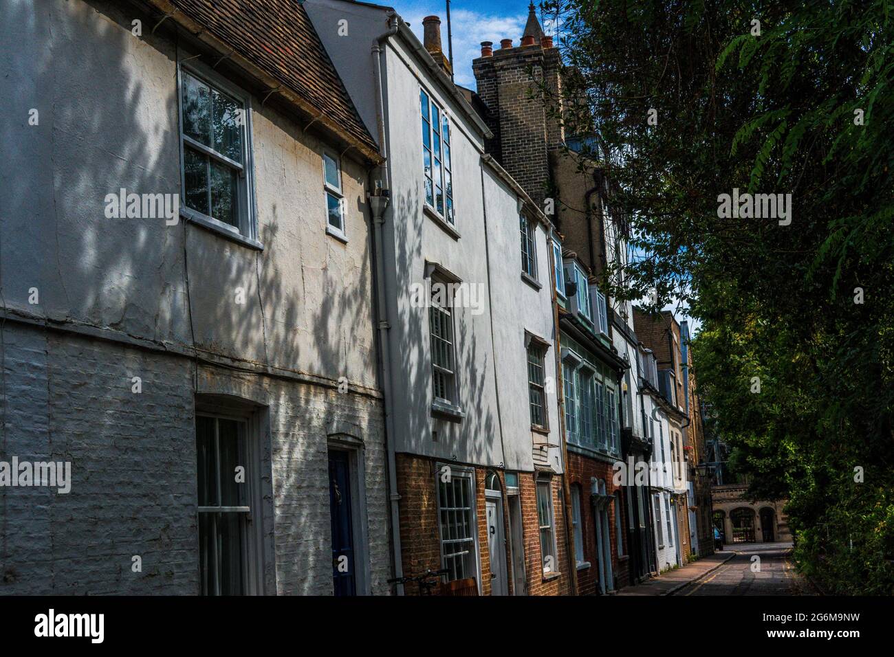 Vieilles maisons mitoyennes dans Little St Marys Lane Cambridge England Banque D'Images