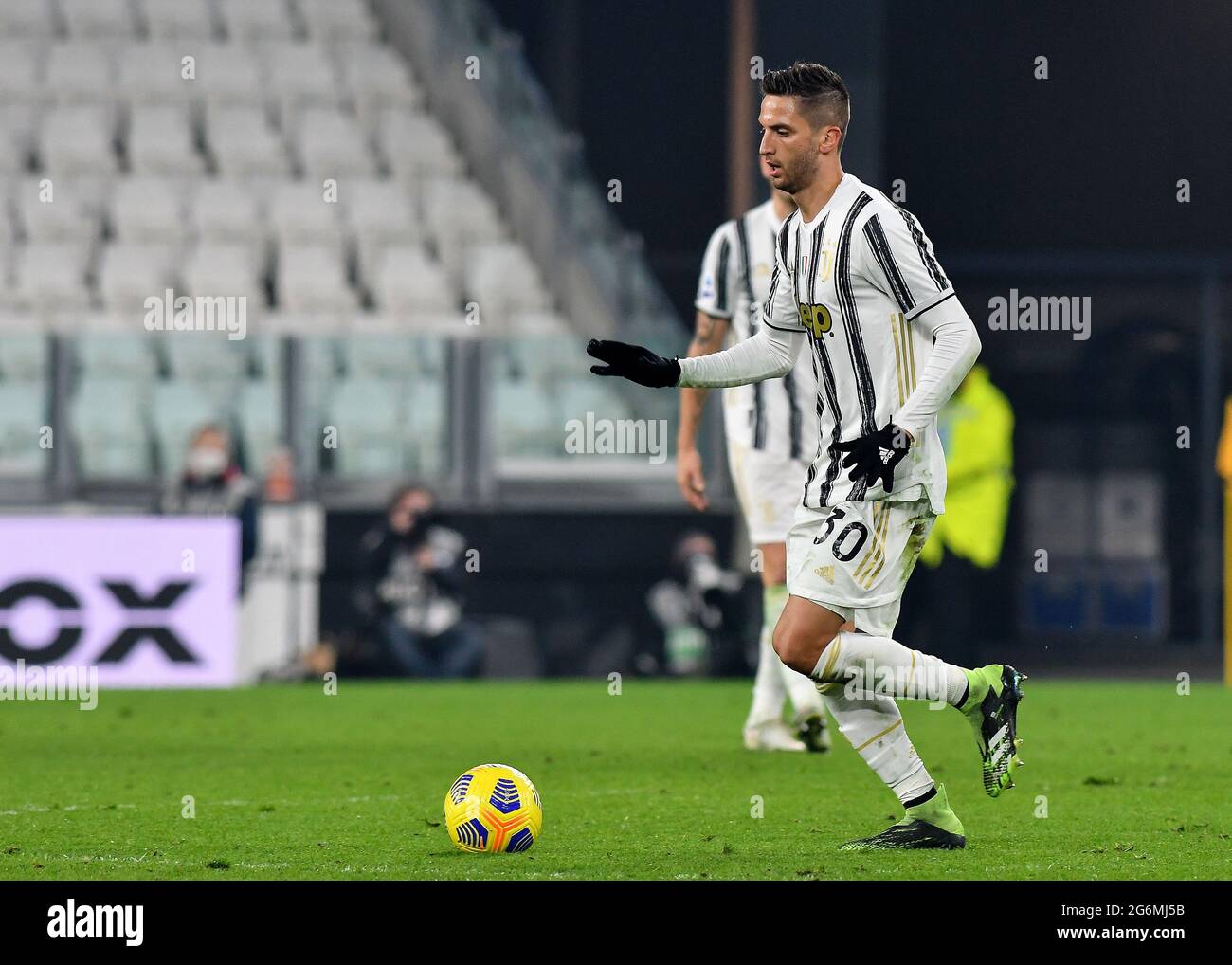 Rodrigo Bentancur de Juventus FC pendant la série UNE saison 2020/21 de Juventus FC au stade Allianz à Turin, Italie - photo ReporterTorino / LiveMedia Banque D'Images