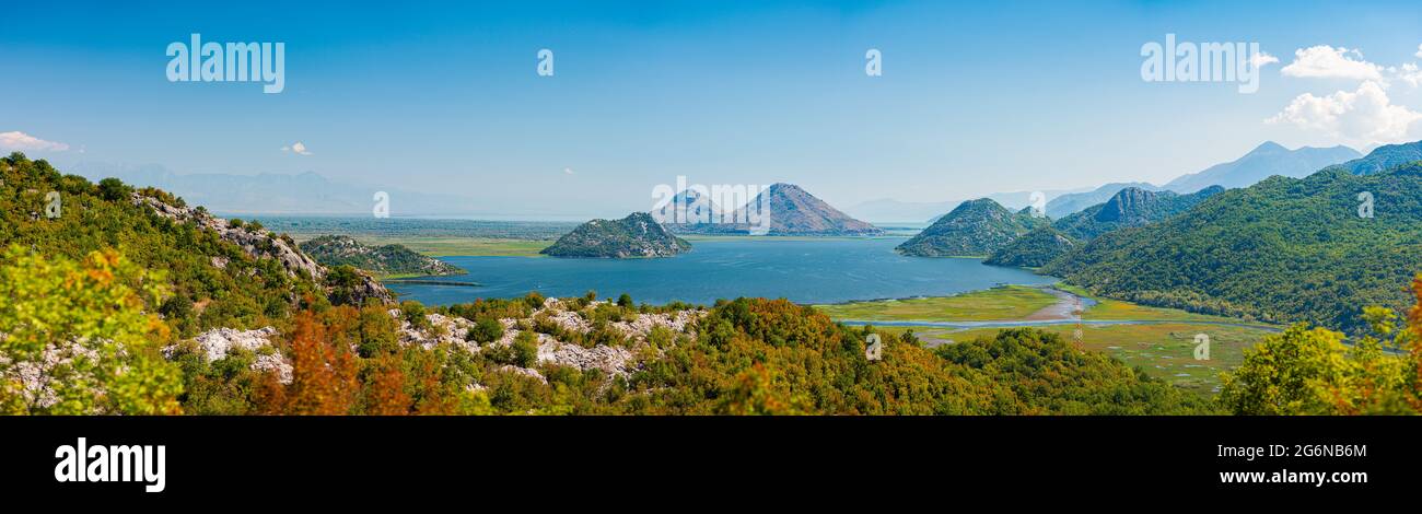 Parc national du lac Skadar au Monténégro, dans les Balkans, en Europe. Voyages et tourisme. Banque D'Images