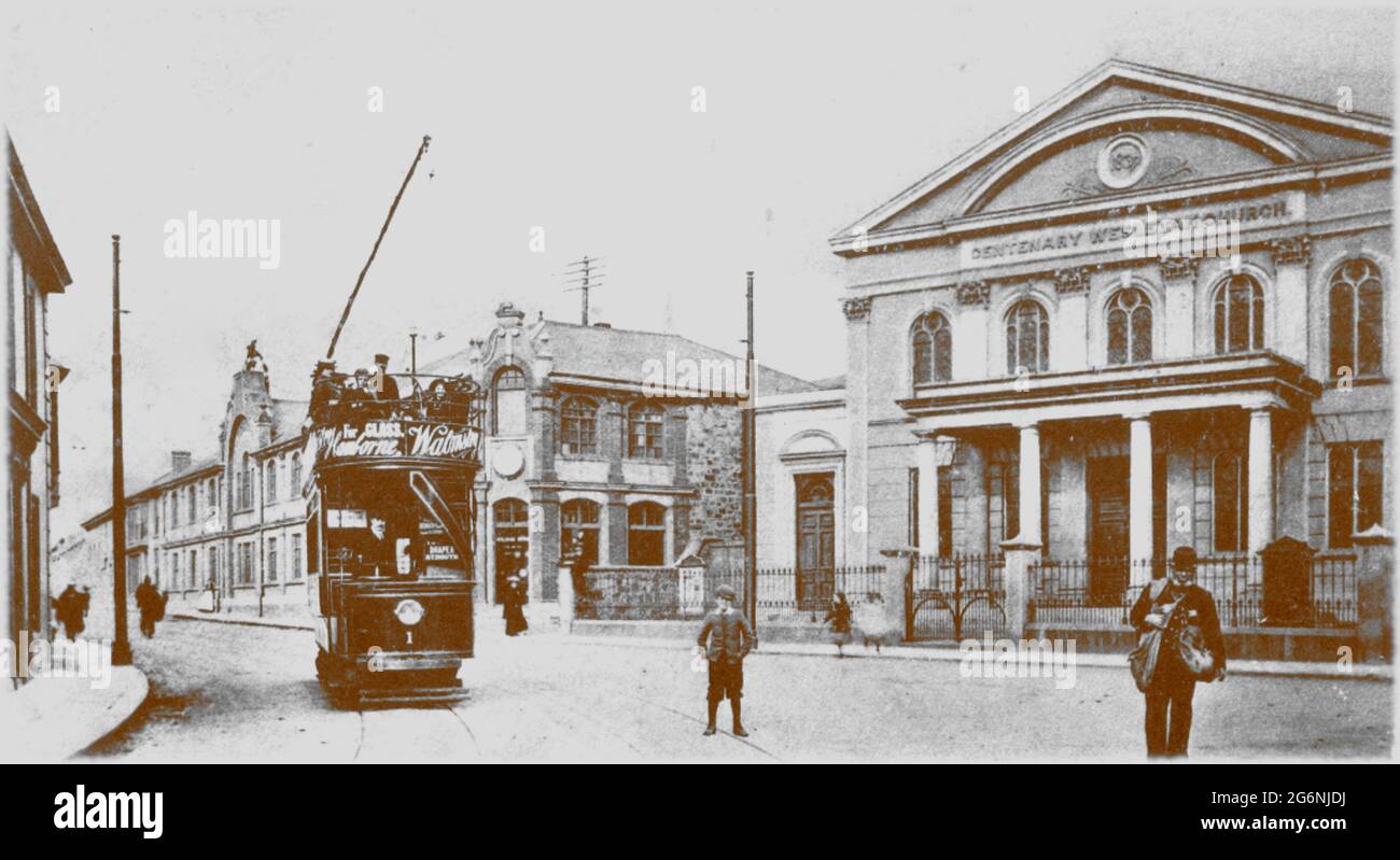 Chapelle Wesleyan du Centenaire de Camborne - avec tramway numéro 1 - vers 1904 Banque D'Images