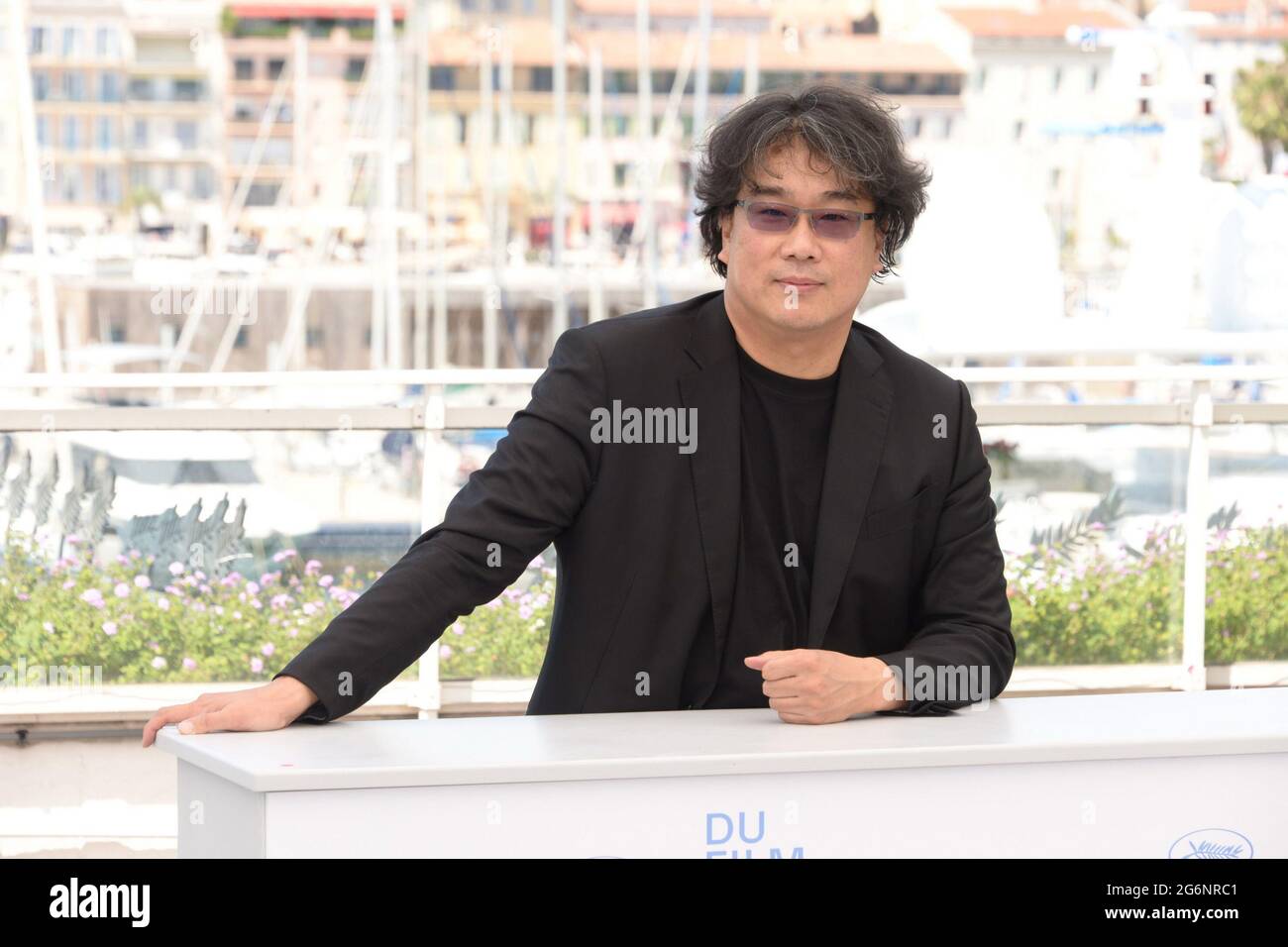 7 juillet 2021, Cannes, France: Le réalisateur sud-coréen BONG JOON-HO au rendez-vous avec Bong Joon-Ho, Photocall au 74e Festival de Cannes 2021. (Image de crédit : © Frederick InjimbertZUMA Wire) Banque D'Images