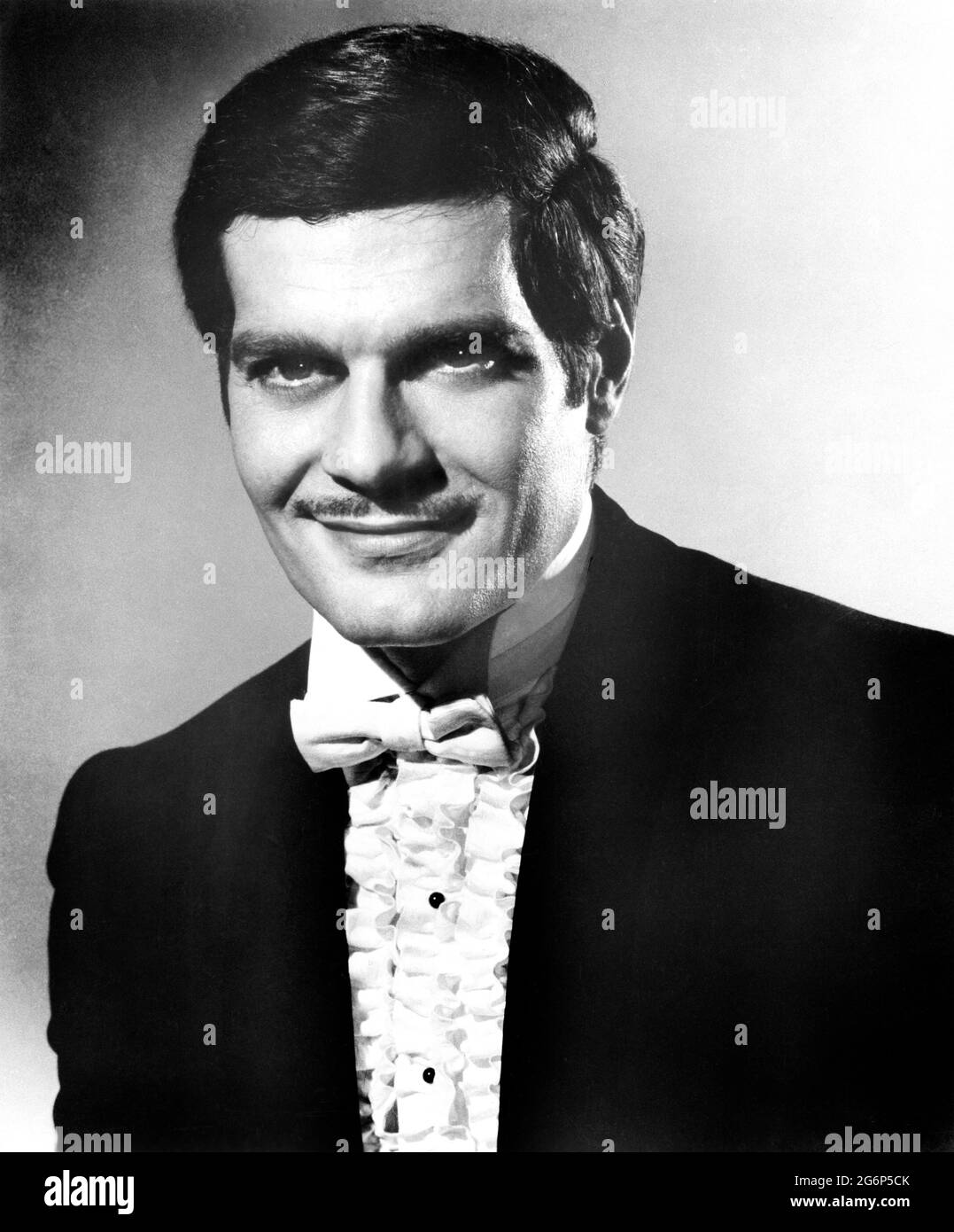 Omar Sharif, Chef et épaules Portrait de la publicité pour le film, 'Funny Girl', Columbia Pictures, 1968 Banque D'Images