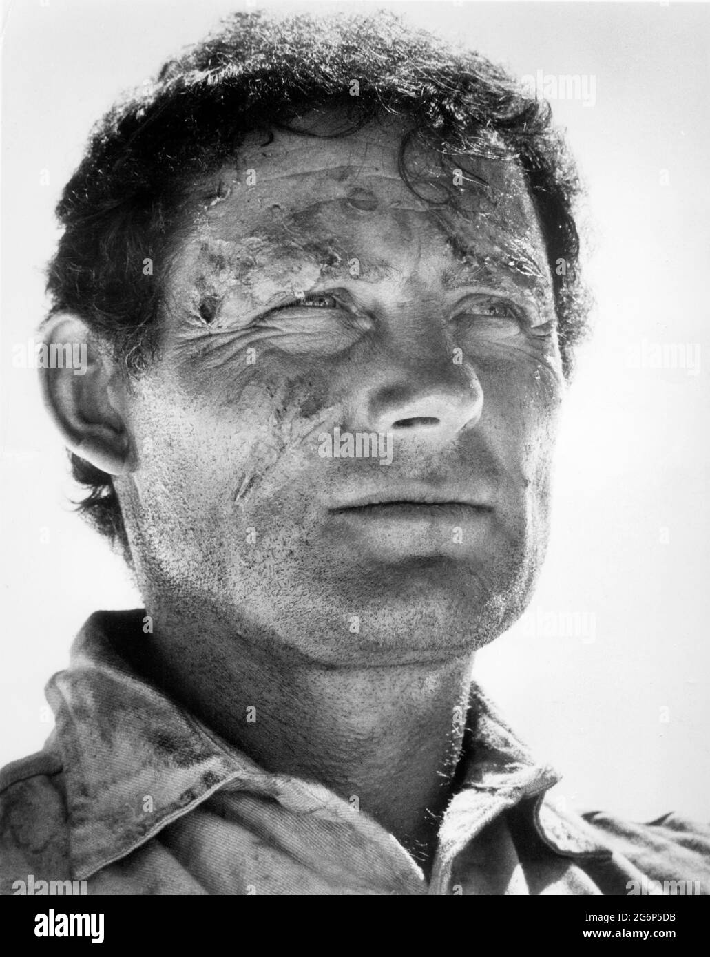 Robert Shaw, Head and Shoulders Portrait for the film, 'Figures in a Landscape', Cinema Center films, National General Pictures Banque D'Images