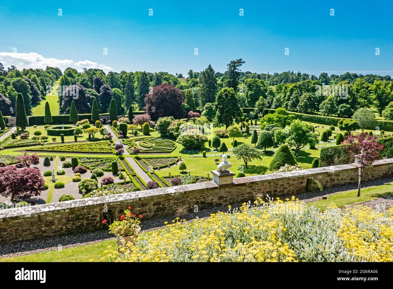 Drummond Castle Gardens Muthill Crief Perth et Kinross Scotland Royaume-Uni Banque D'Images