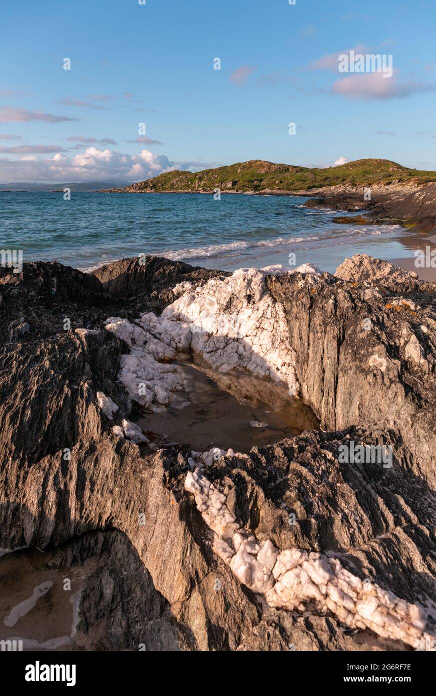 Vue sur les plages de Thetwin sur l'île de Gigha Banque D'Images