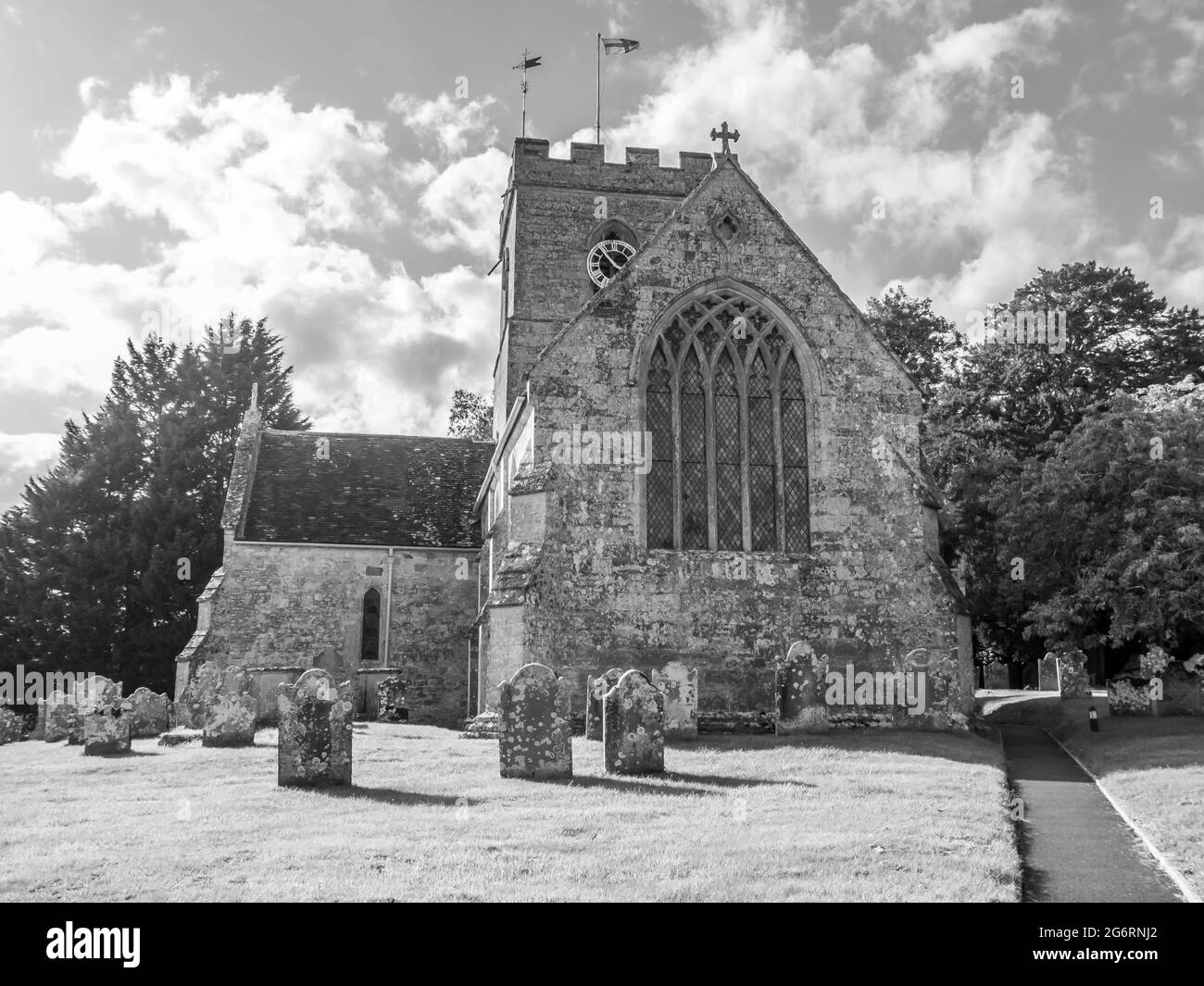 église de Sainte-Marie à Dinton Wiltshire, Angleterre datant du XIIIe siècle Banque D'Images