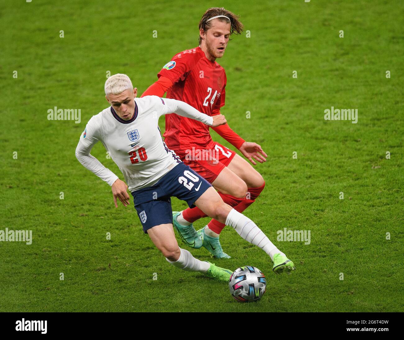 Londres, Royaume-Uni. 07 juillet 2021 - Angleterre / Danemark - UEFA Euro 2020 semi-finale - Wembley - Londres Phil Foden pendant le match contre le Danemark crédit photo : © Mark pain / Alamy Live News Banque D'Images