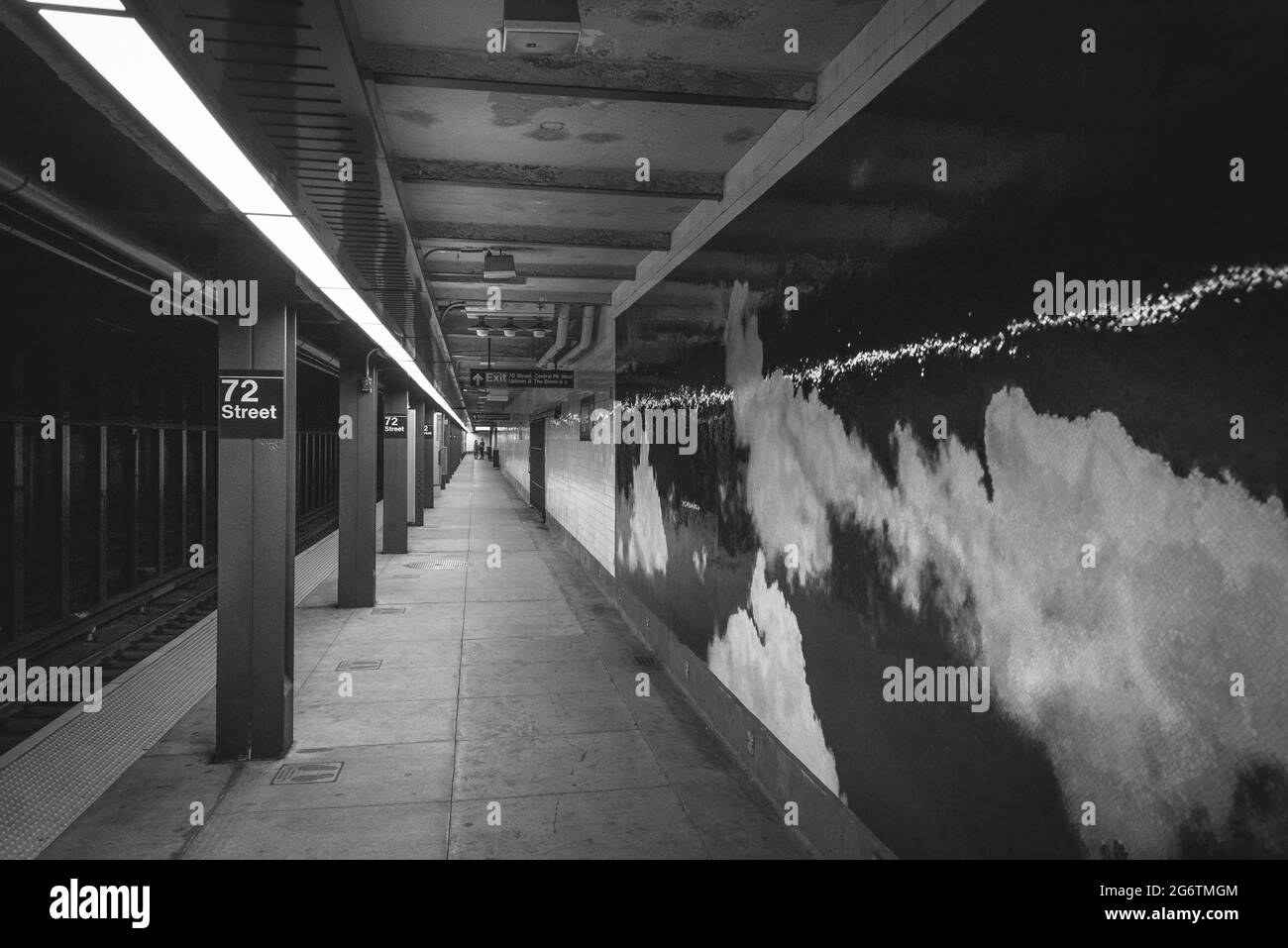 Station de métro 72nd Street plate-forme dans le Upper West Side, Manhattan, New York City Banque D'Images