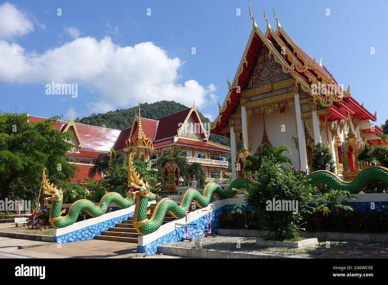 Thaïlande Île de Phuket - Temple bouddhiste Wat Karon Banque D'Images