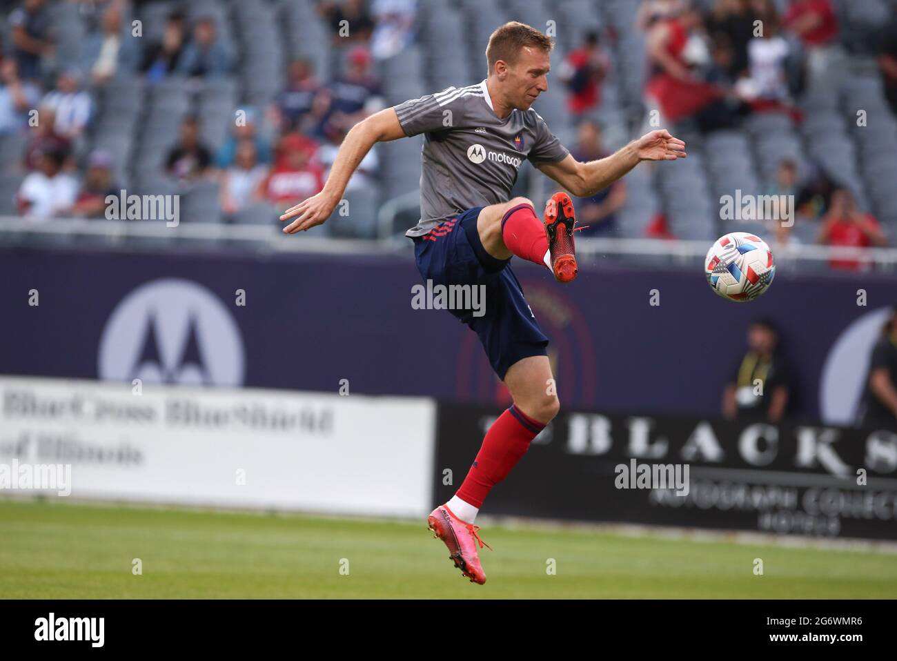 Chicago Fire Forward Robert Beric (27) lance le ballon avant un match MLS contre le SC de la ville d'Orlando à Soldier Field, le mercredi 7 juillet 2021, à Chi Banque D'Images