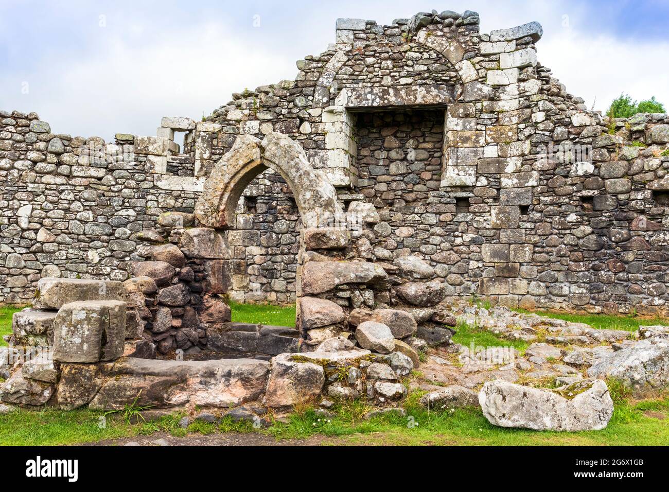 Intérieur du château du Loch Doon. Le château est entretenu par l'Ecosse historique. Construit au XIIIe siècle sur une île du Loch Doon par Bruce, comte de car Banque D'Images