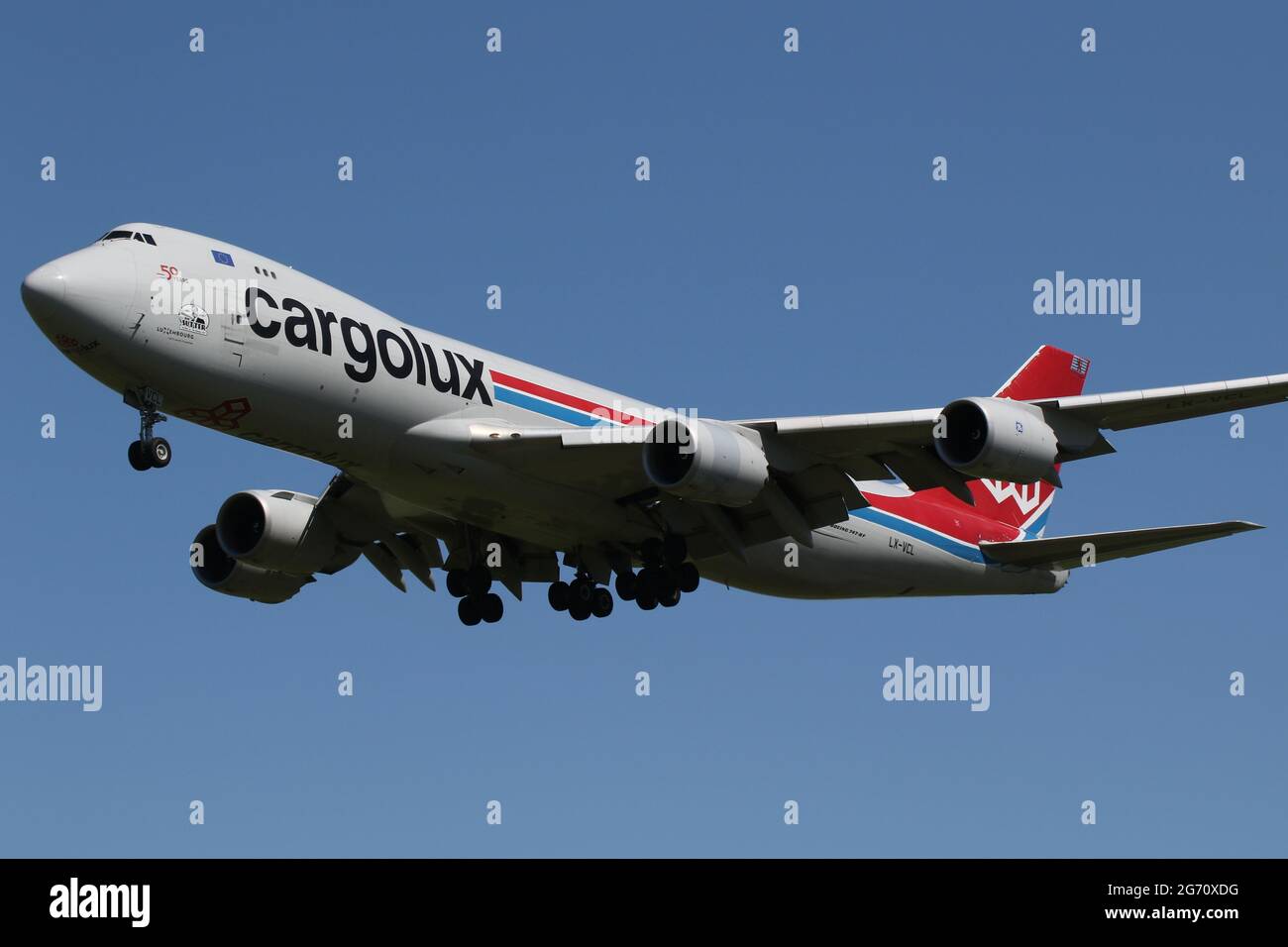 LX-VCL 'Joe Sutter', un Boeing 747-8R7(F) exploité par les spécialistes du fret Cargolux Airlines, arrivant à l'aéroport international de Prestwick à Ayrshire. Banque D'Images