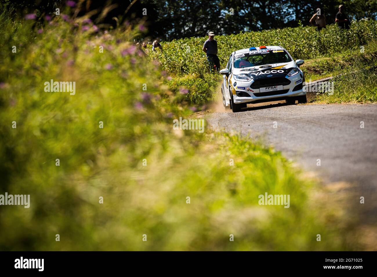 Rodez, France. 09e juillet 2021. 80 DEYGAS Victor, CHARLES Mélodie, CHL SPORT AUTO, Ford Fiesta, action pendant le Rallye Aveyron Rouergue Occitanie 2021, 3e tour du Championnat de France des Rallyes 2021, de Juillet 8 à 10 à Rodez, France - photo Bastien Roux / DPPI crédit: DPPI Media/Alay Live News Banque D'Images