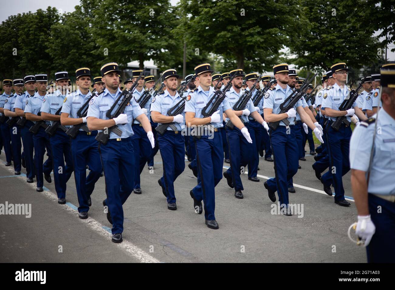 Versailles, France. 09e juillet 2021. Les troupes de gendarmerie  participent à une répétition du 14 juillet, le défilé des troupes à pied  dans la base militaire obligatoire de Versailles, près de Paris,