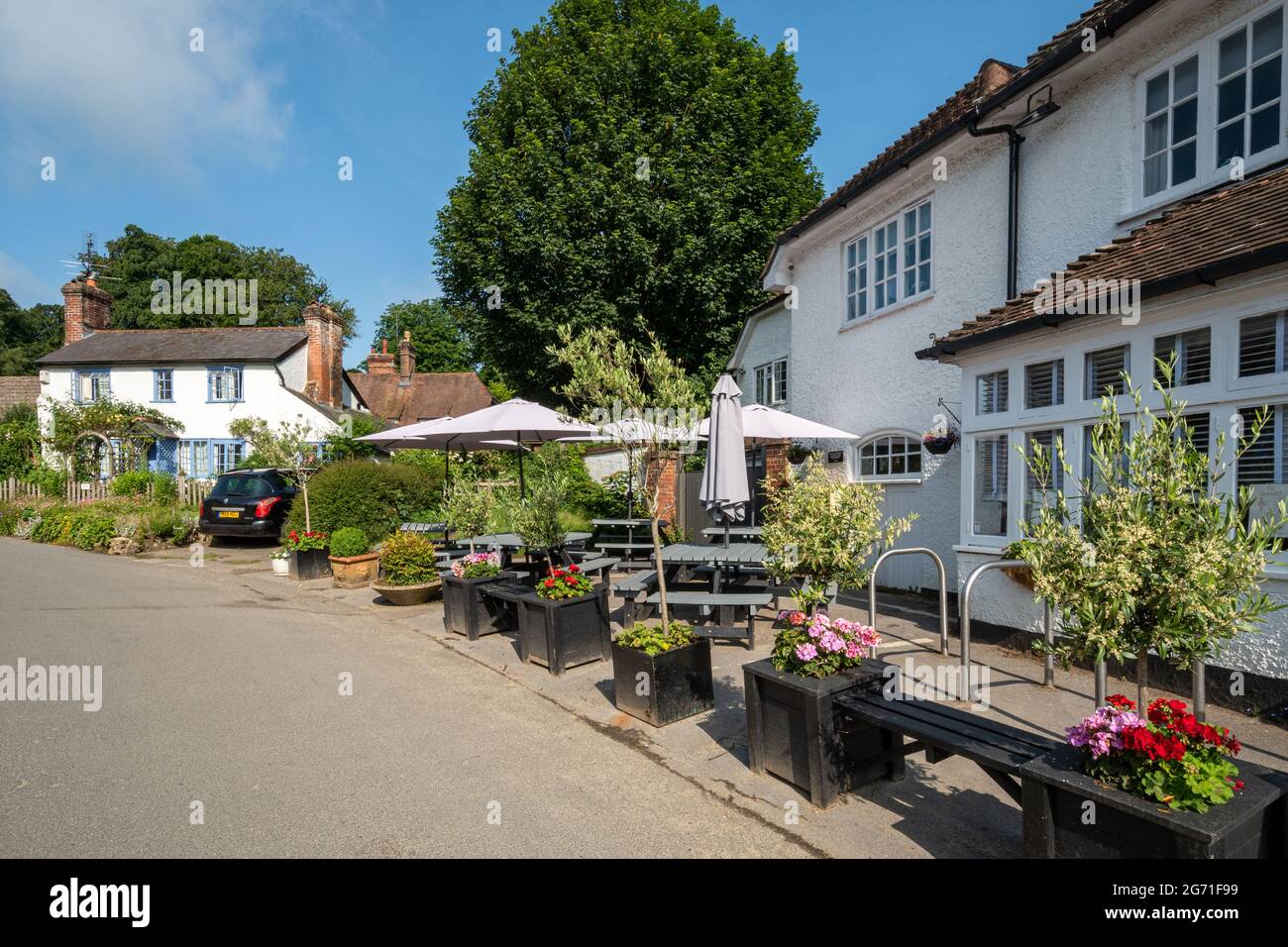 Peaslake, un joli village de l'AONB de Surrey Hills, Angleterre, Royaume-Uni Banque D'Images
