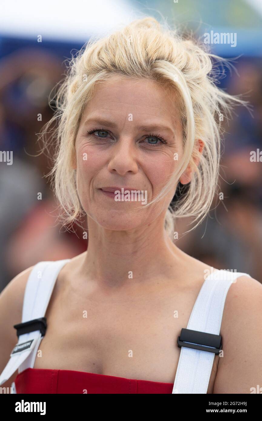 Marina Fois participe au festival la fracture Photocall dans le cadre du 74e Festival International du film de Cannes, France, le 10 juillet 2021. Photo d'Aurore Marechal/ABACAPRESS.COM Banque D'Images